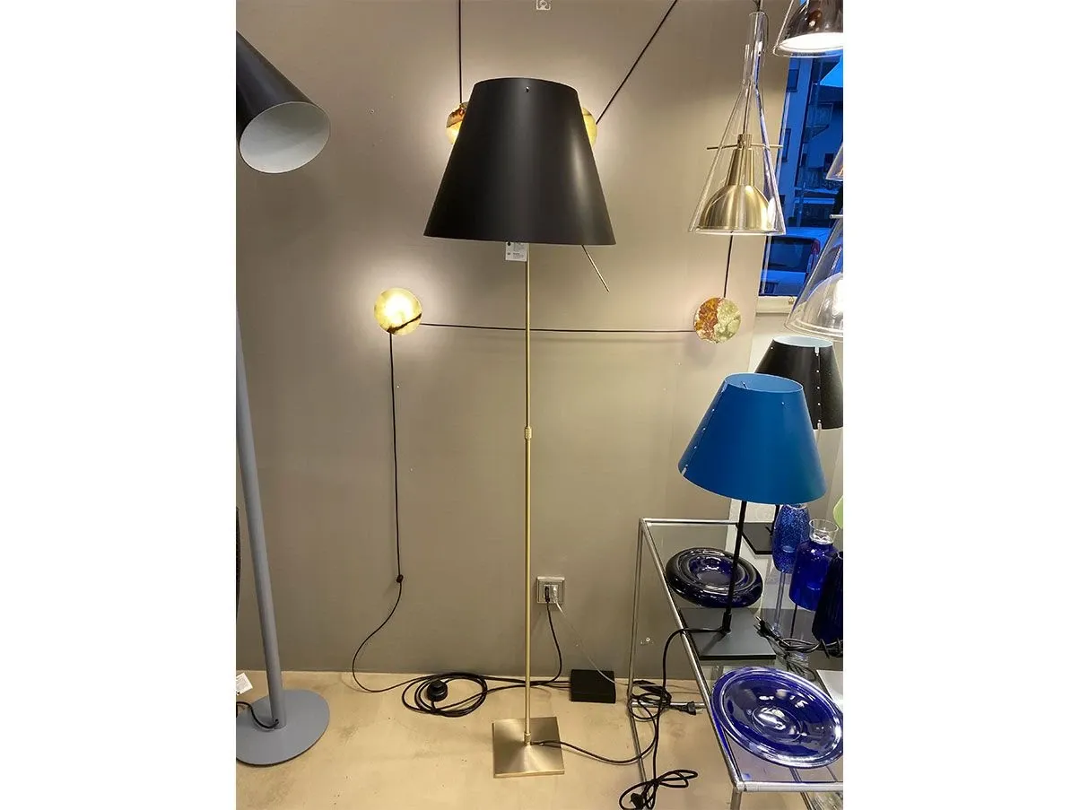 Lampada da terra Costanza Floor ottone (nero), Luceplan 2