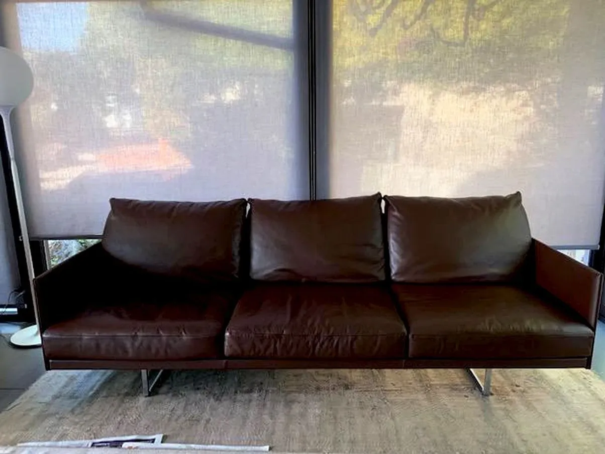 Toot, Cassina 6