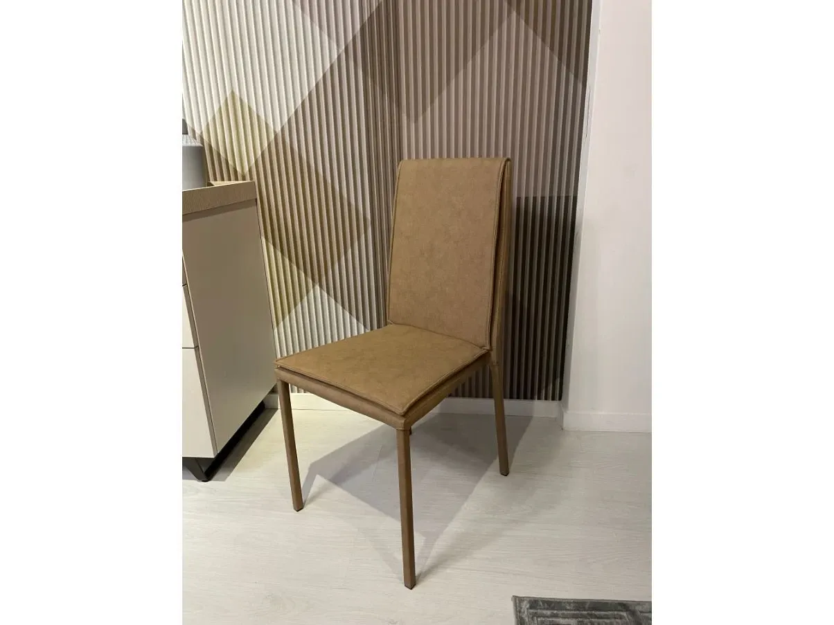 Set of 4 Kilt chairs in brown eco-leather, Zamagna 1