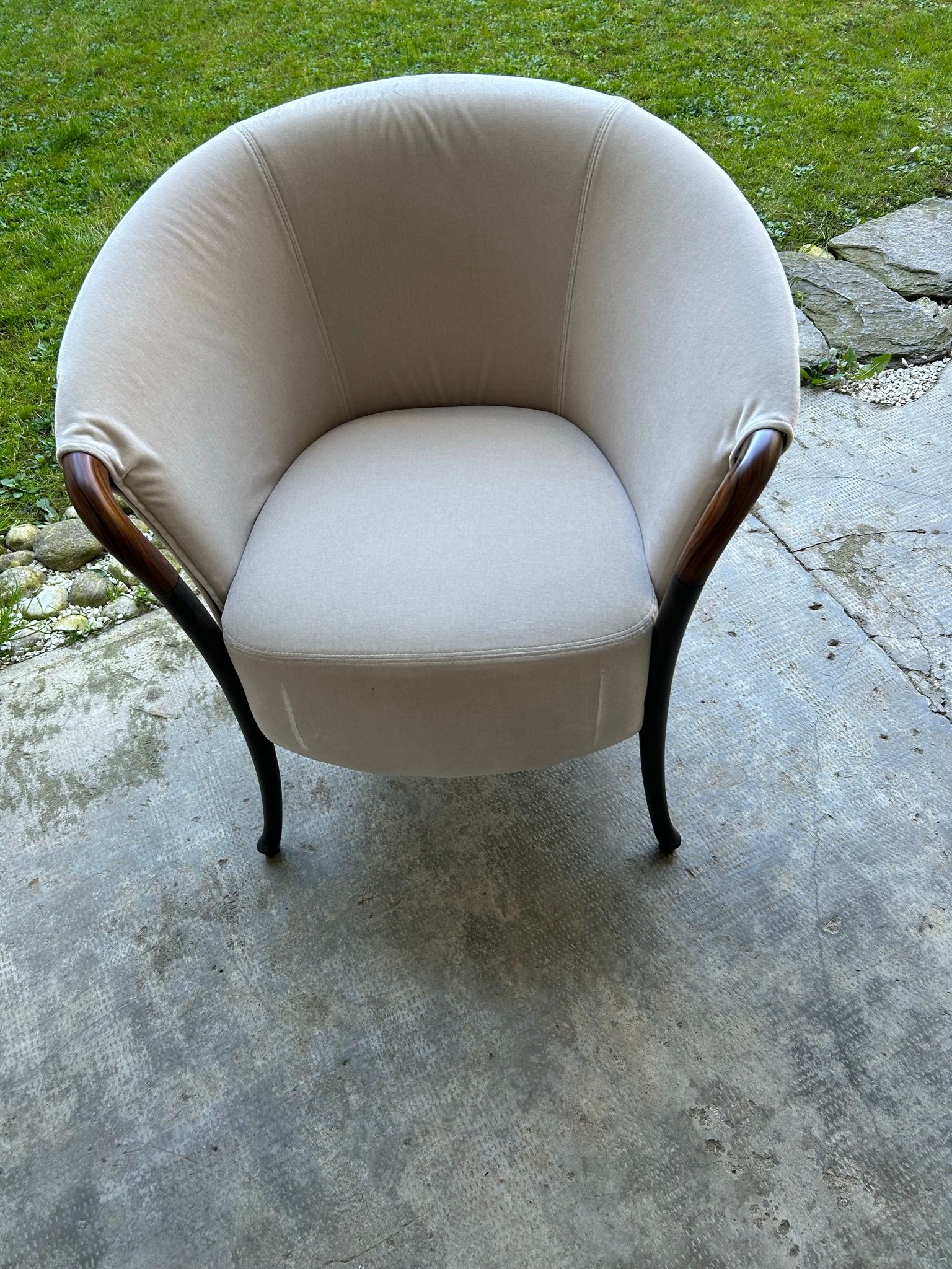 Progetti armchair in wood and fabric by Umberto Asnago, Giorgetti  Front