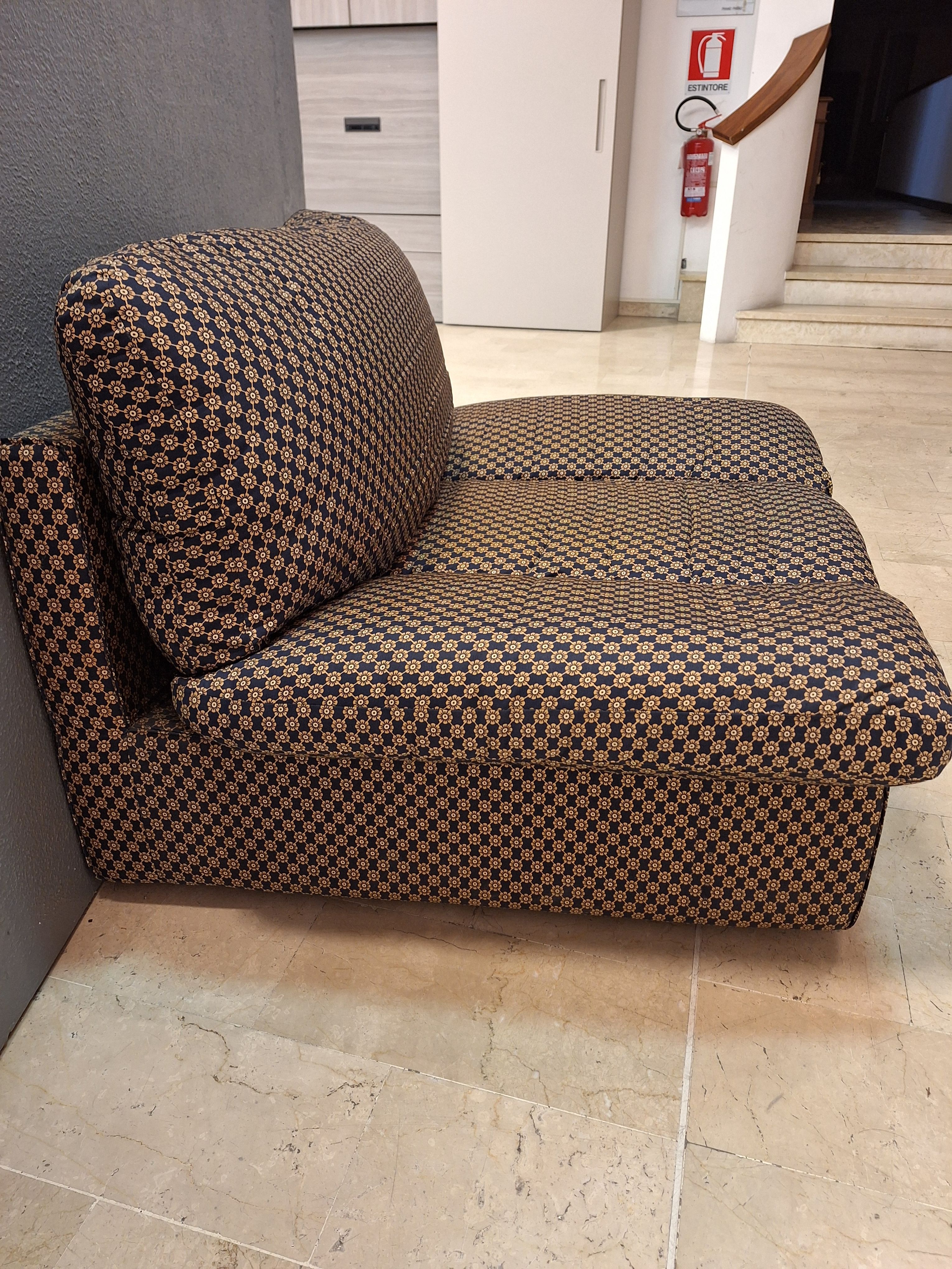 Expo fauteuil in stof (jaren '70) Side