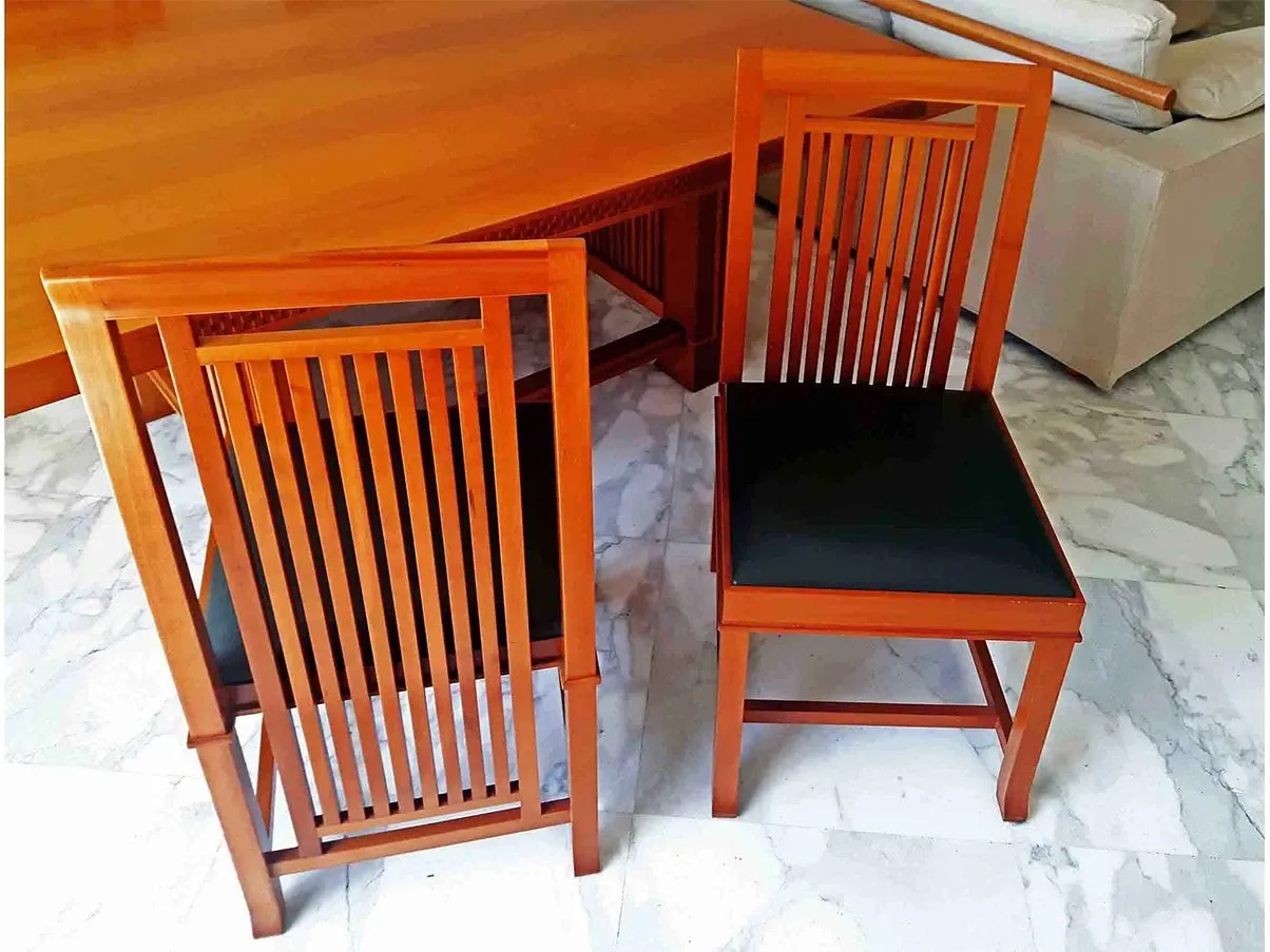 Frank Lloyd Wright wooden table and 4 chairs set, Cassina 4