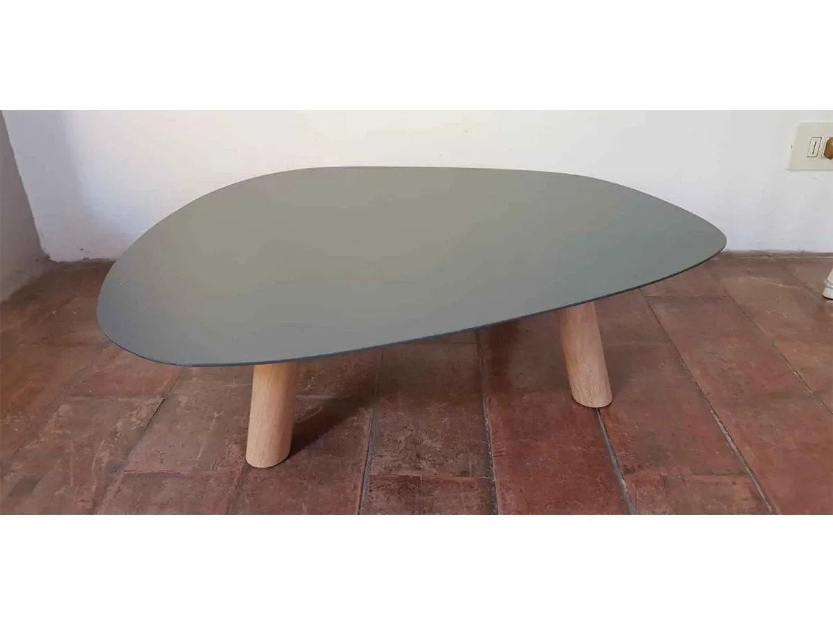 Turtle Medium coffee table in metal and wood, Ethnicraft 
