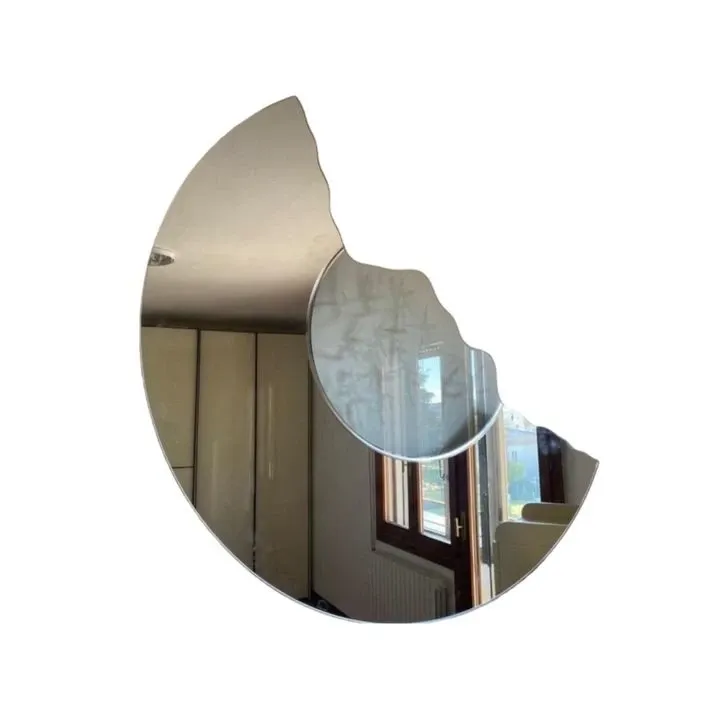 Specchio Scornice Nanda Vigo, Glas Italia 3