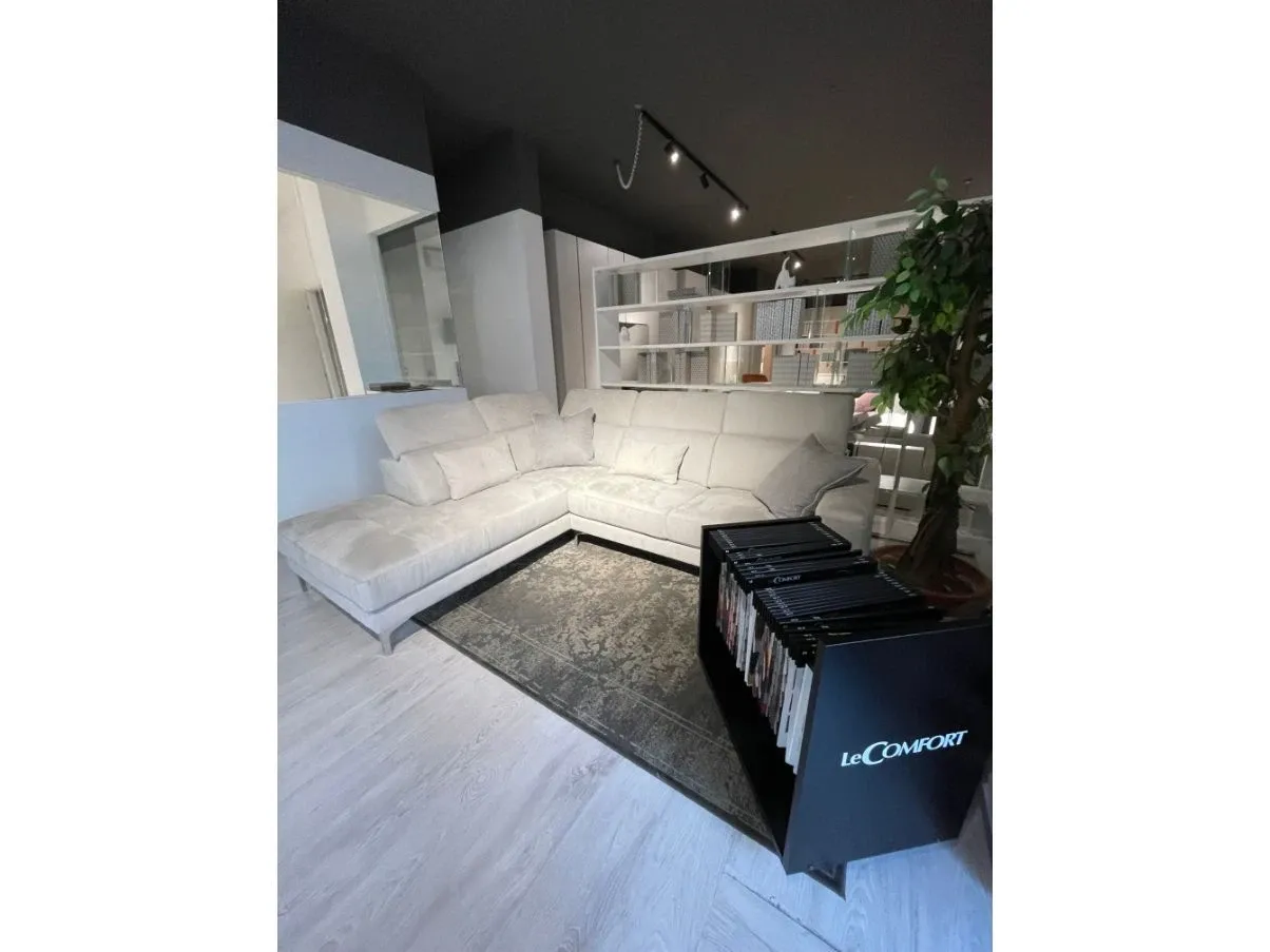 Divano angolare in tessuto grigio, LeComfort 2