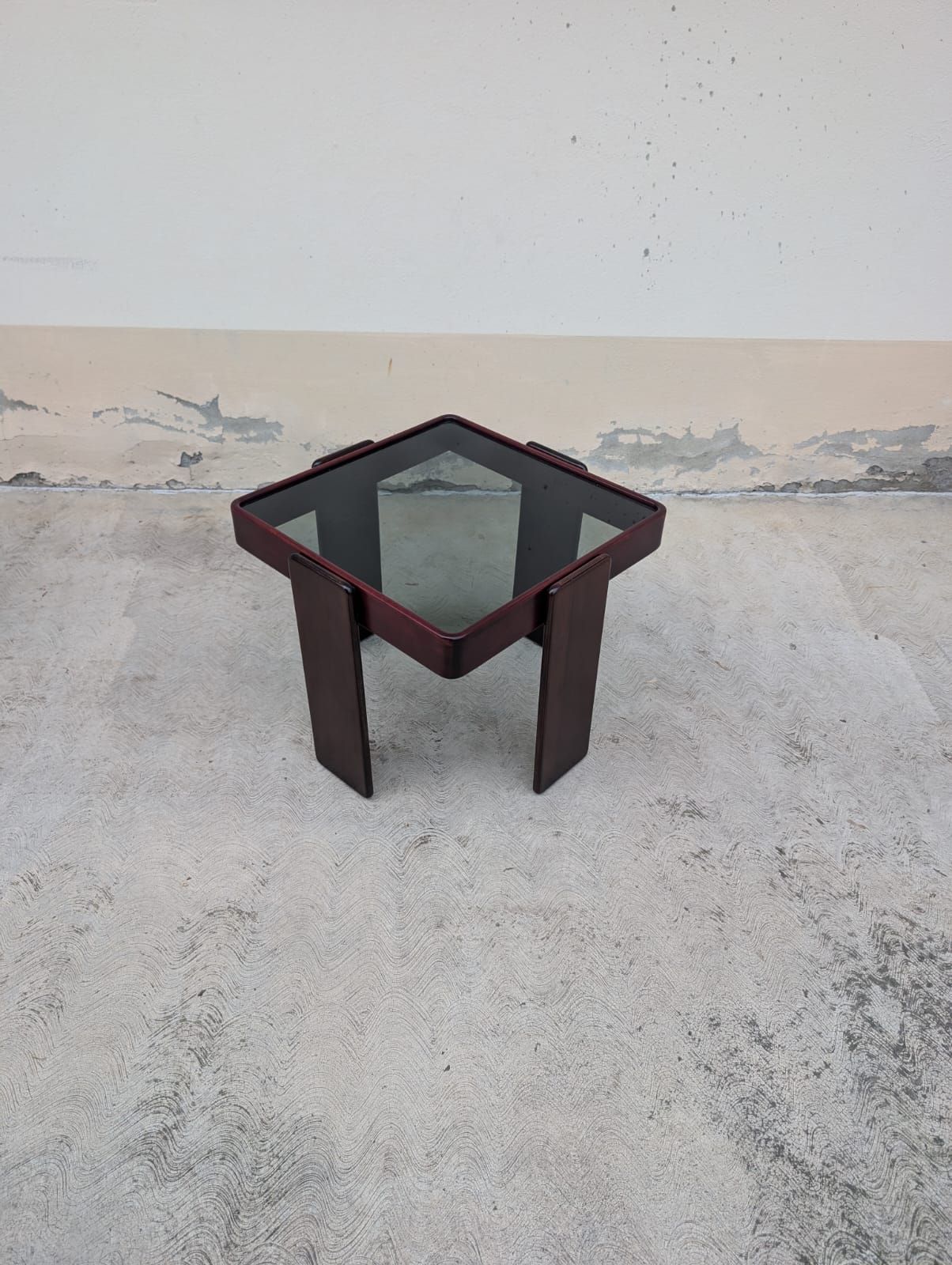 Square wooden coffee table by Gianfranco Frattini (70s), Cassina Brand