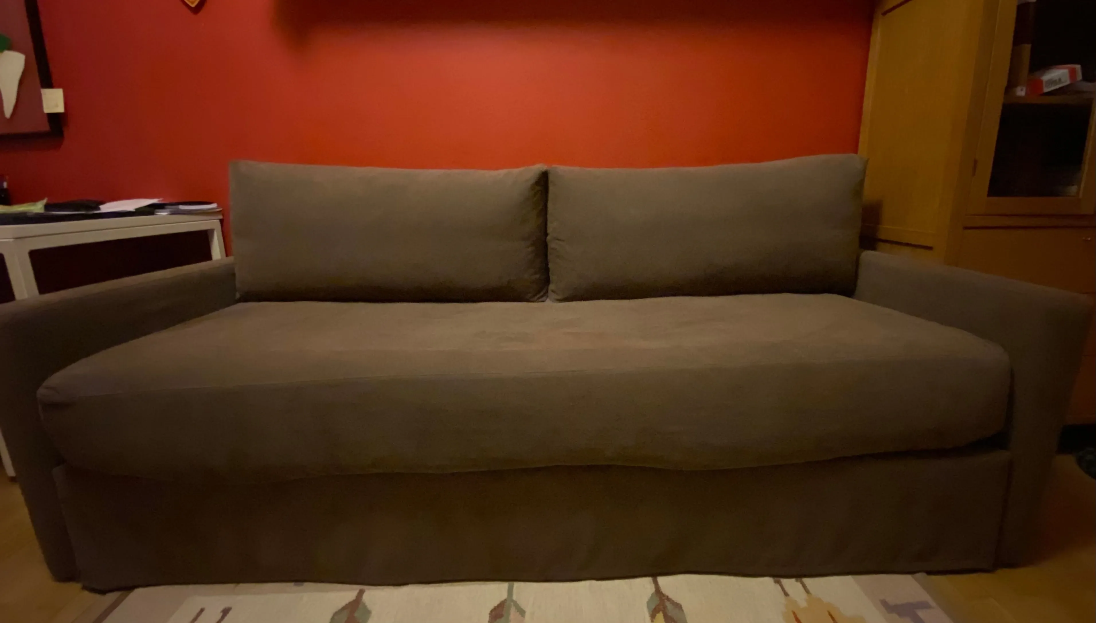Divano Letto con cuscini 2