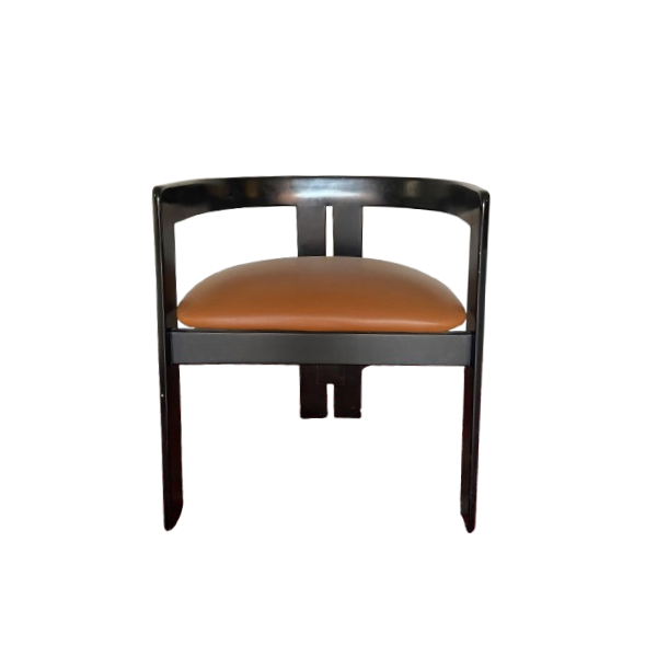 Poltroncina Pigreco in pelle di Tobia Scarpa (anni '60/'70), Gavina image