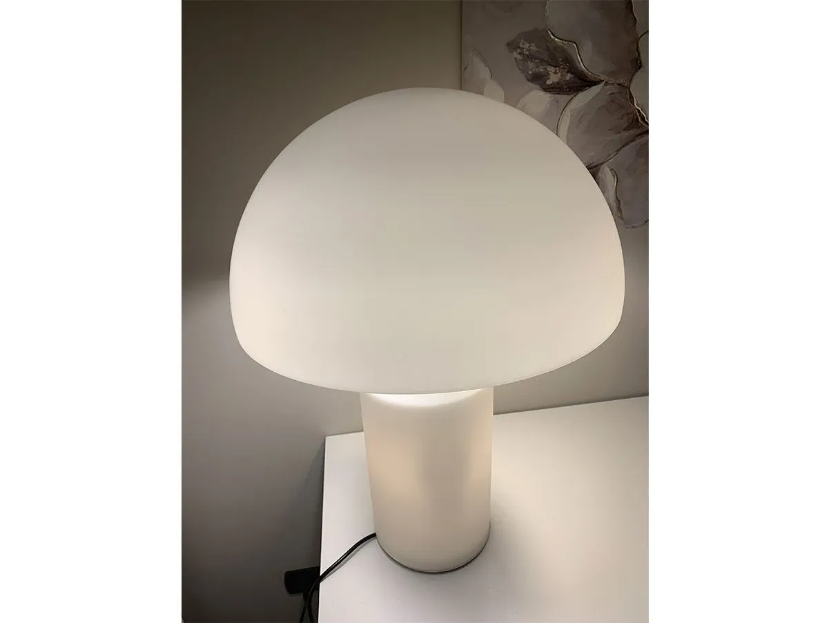Lampada da tavolo Atollo 233 di Magistretti (bianco), Oluce 