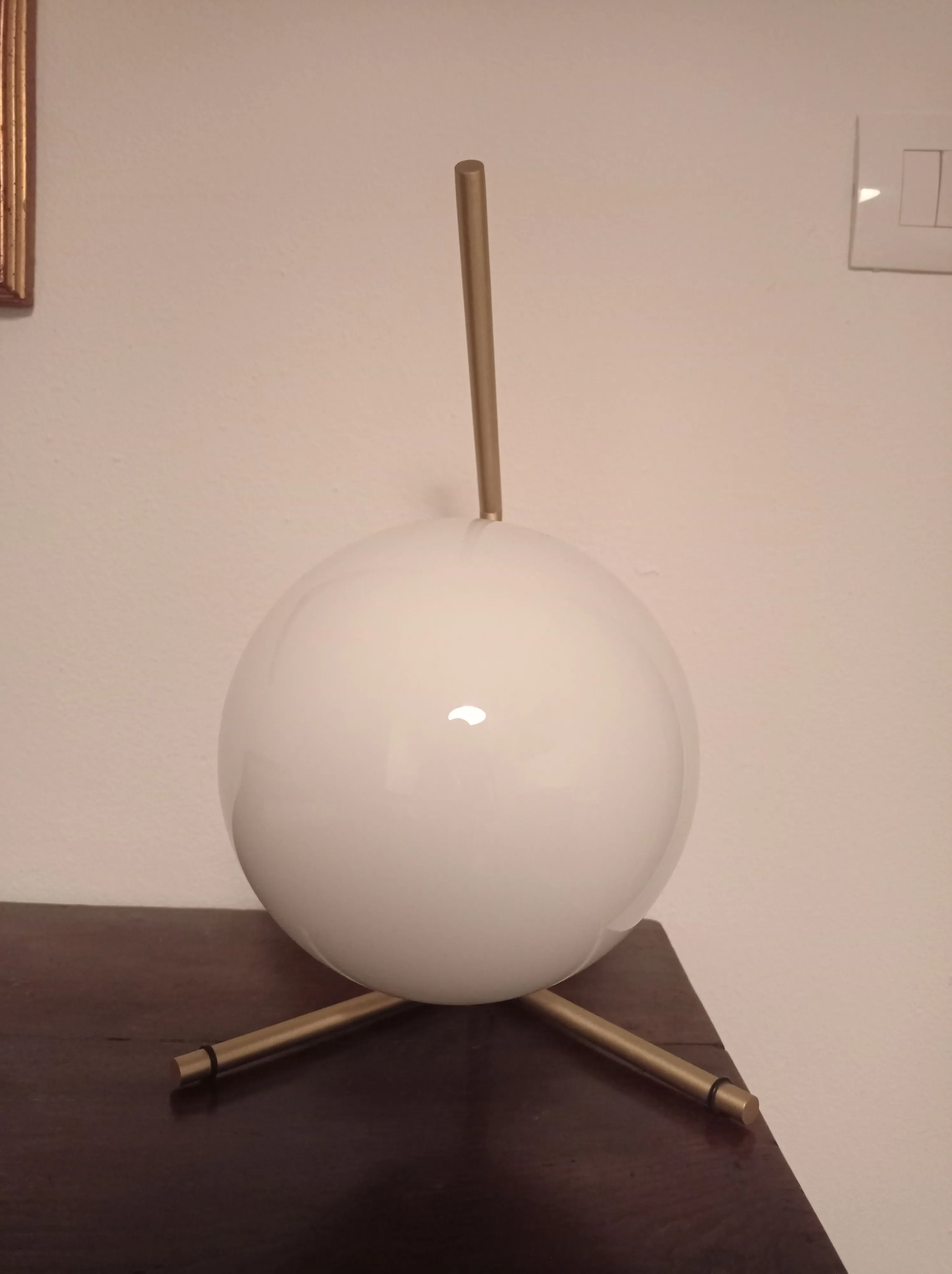 IC Lights T1 Low table lamp, Flos 2