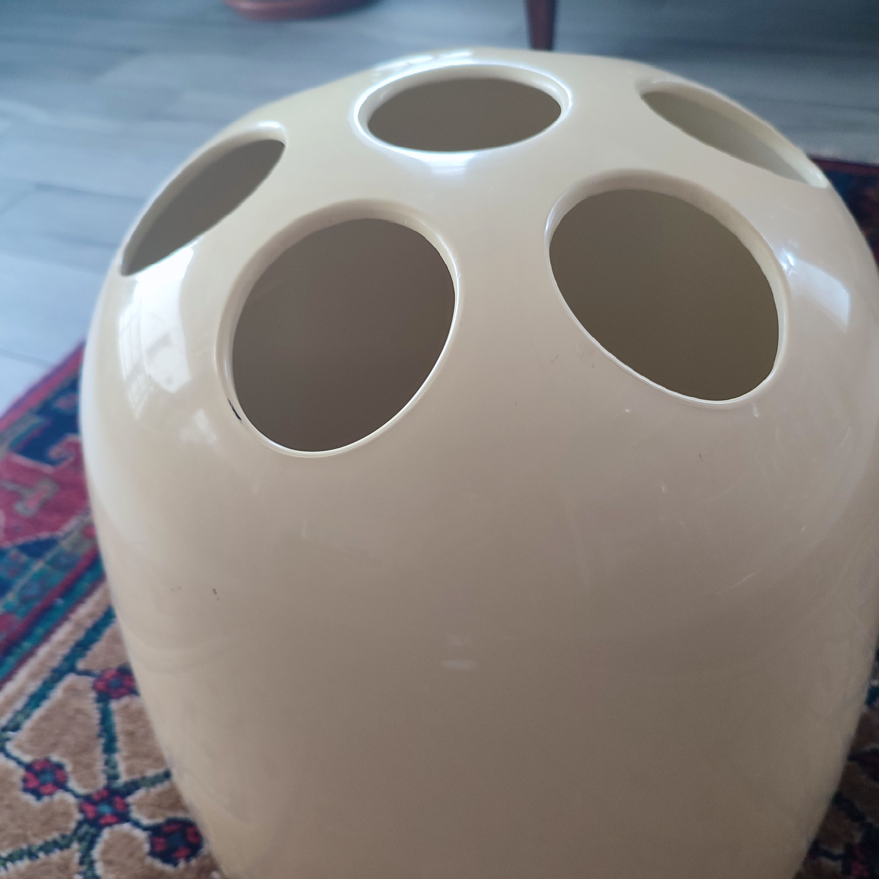 Paragüero Dedalo de Emma Gismondi Schweinberger (años 70) Side