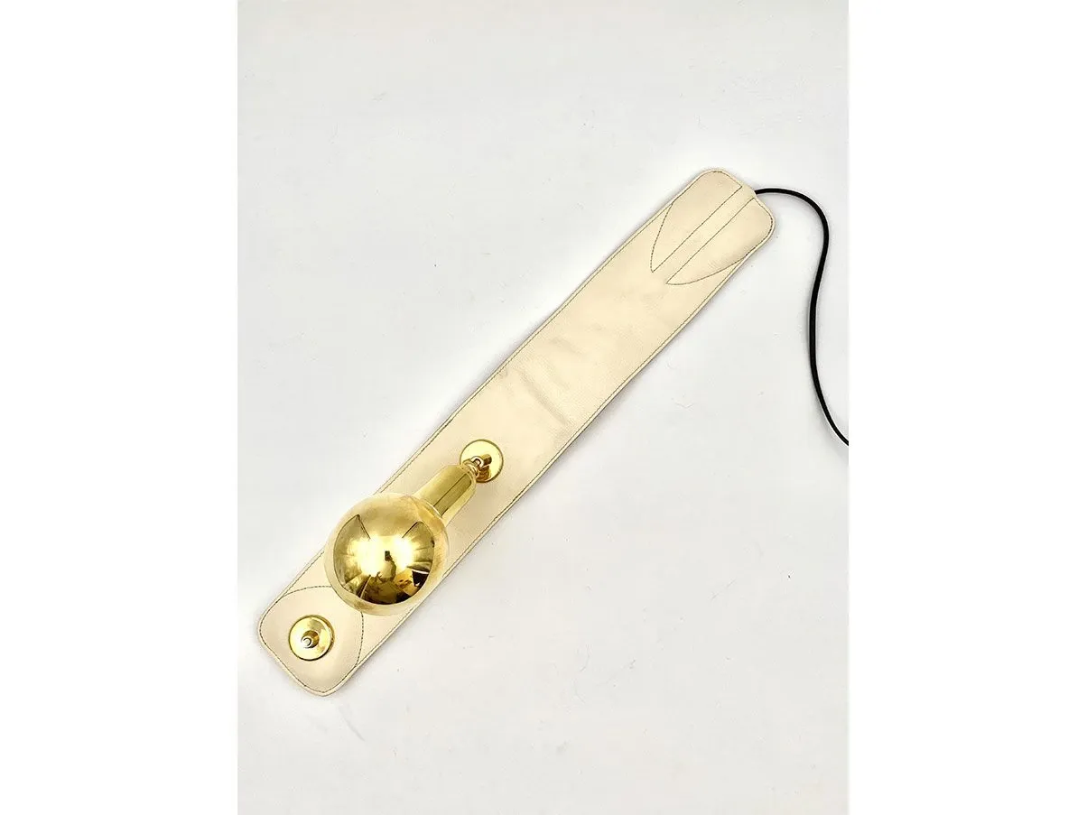 Lampada per poltrona vintage LP01 in pelle e ottone, Azucena 