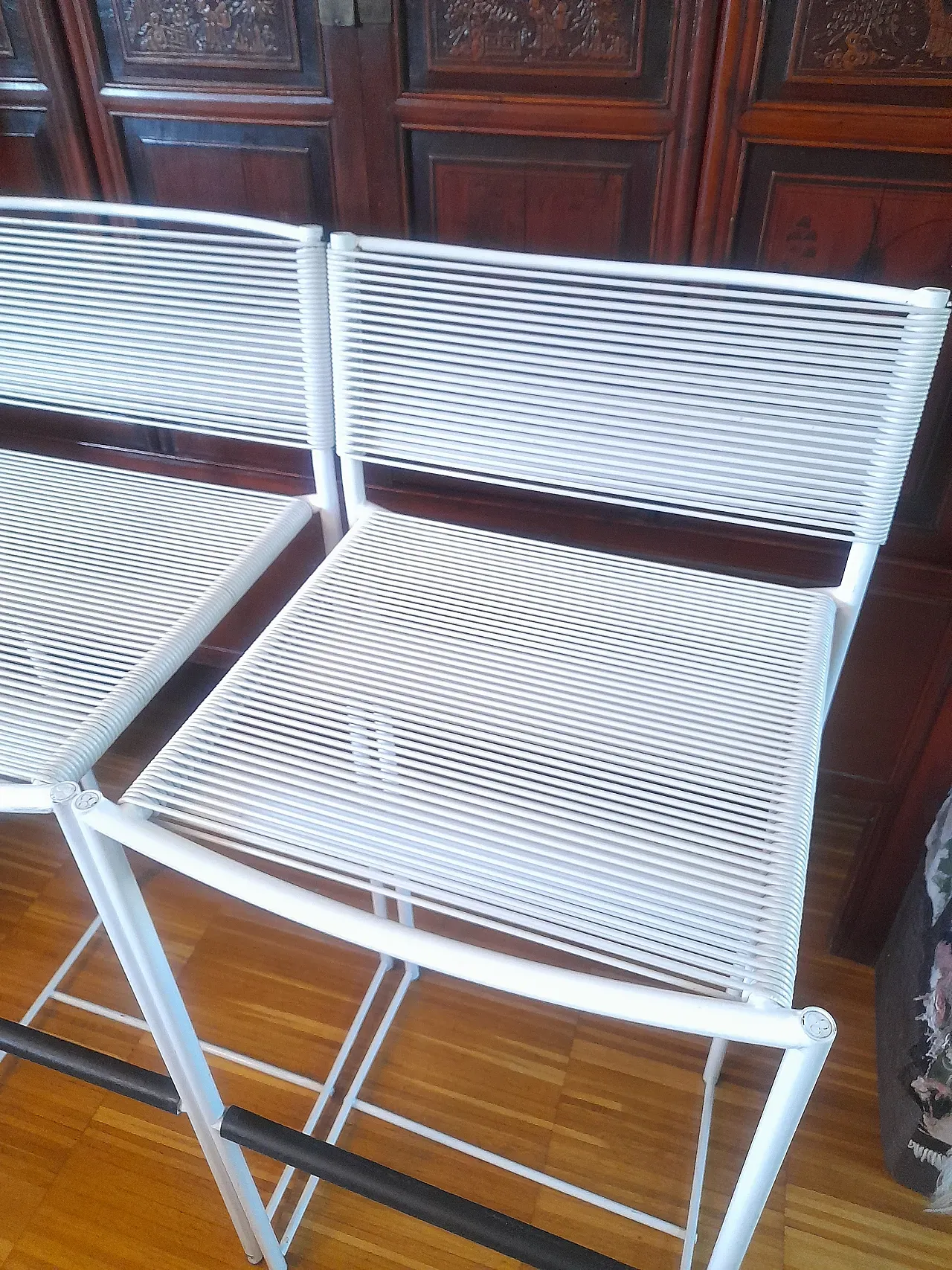 Pair of White Rubber Spaghetti Bar Stools by Giandomenico Belotti Front