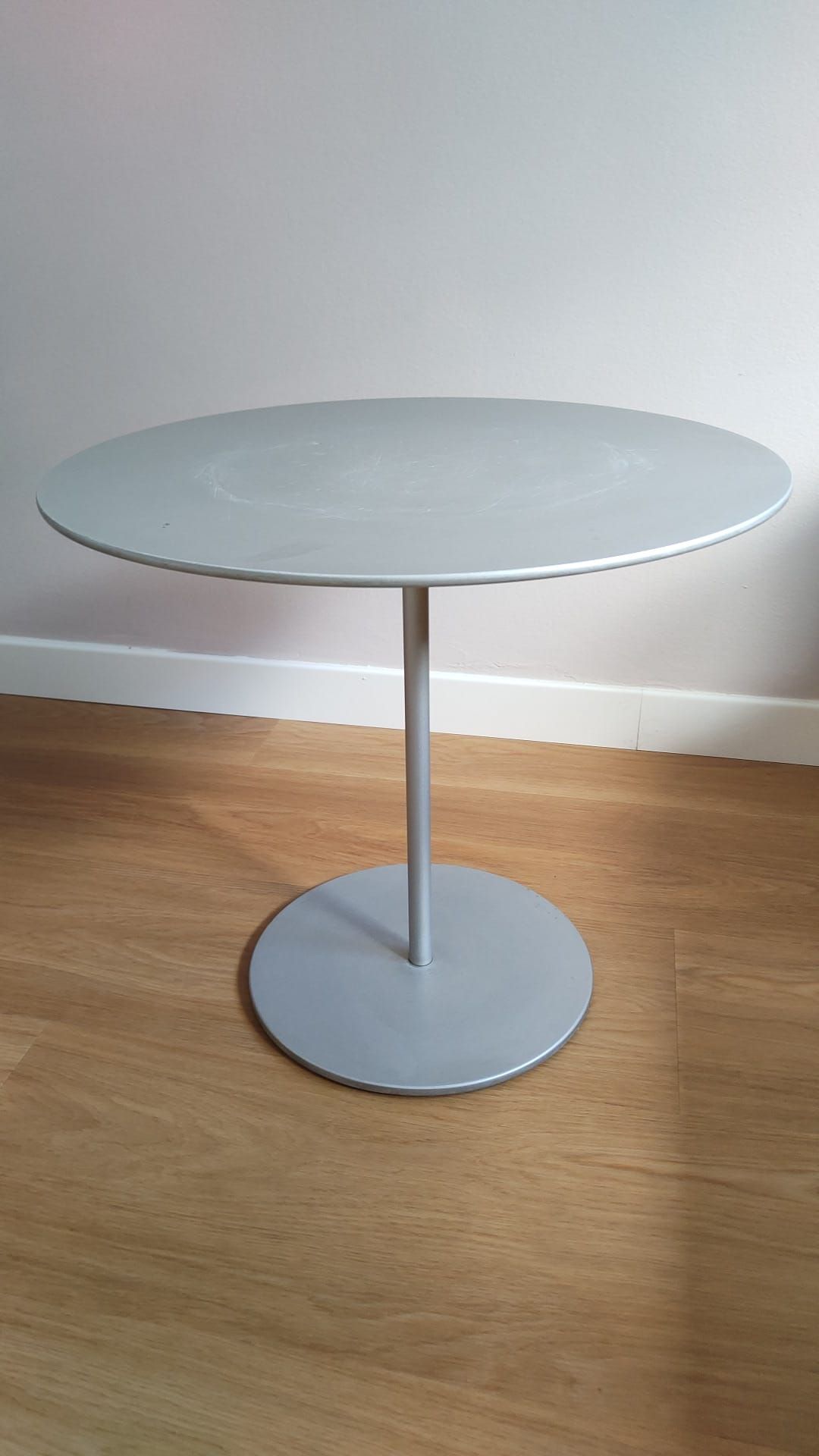 Round Coffee Table On-Off by Piero Lissoni 9
