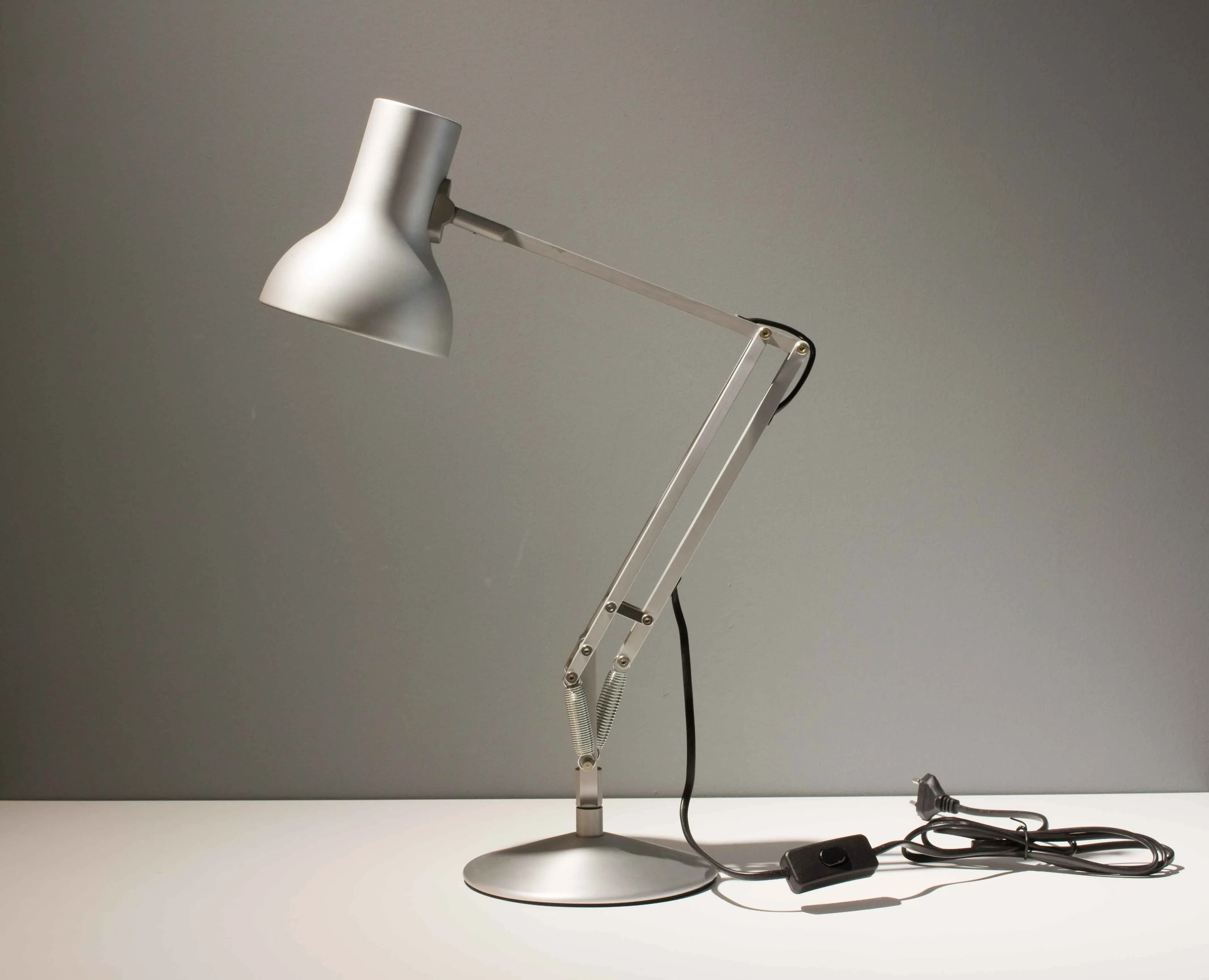 Type 75 mini desk lamp, Anglepoise 1