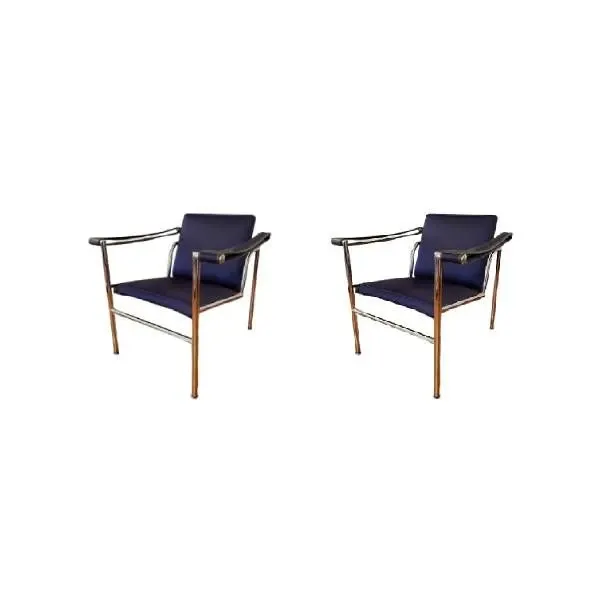 Set of 2 LC1 armchairs by Le Corbousier in blue fabric, Cassina image