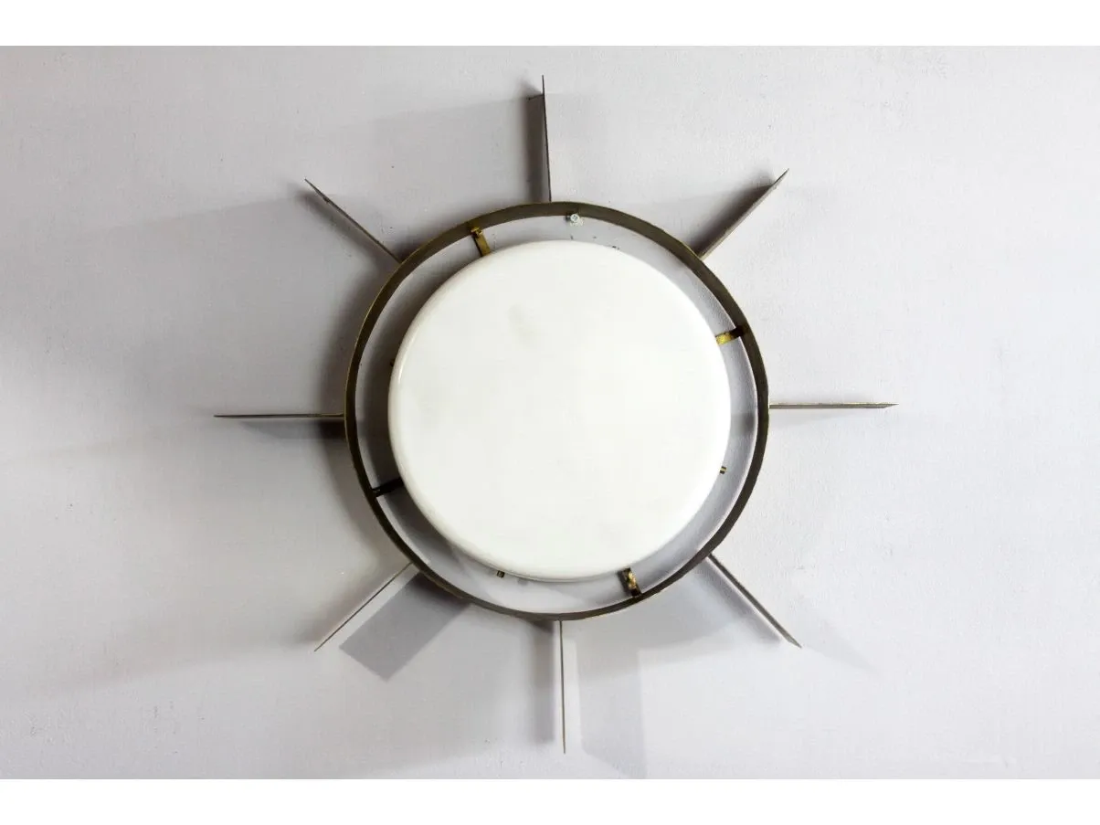 Sole wall lamp by Gio Ponti, Arredoluce image