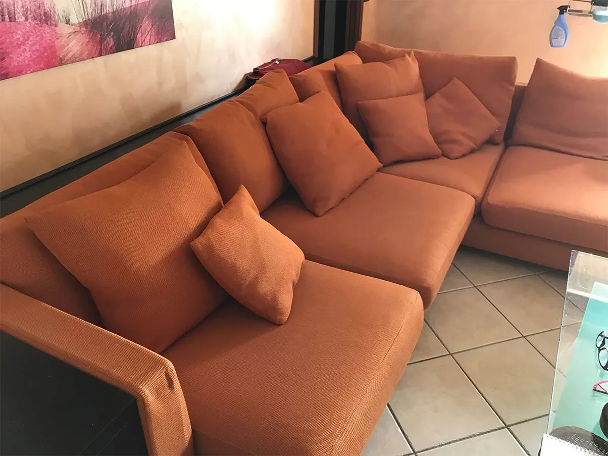 Divano 4 posti Long island in tessuto con cuscini, Flexform 1