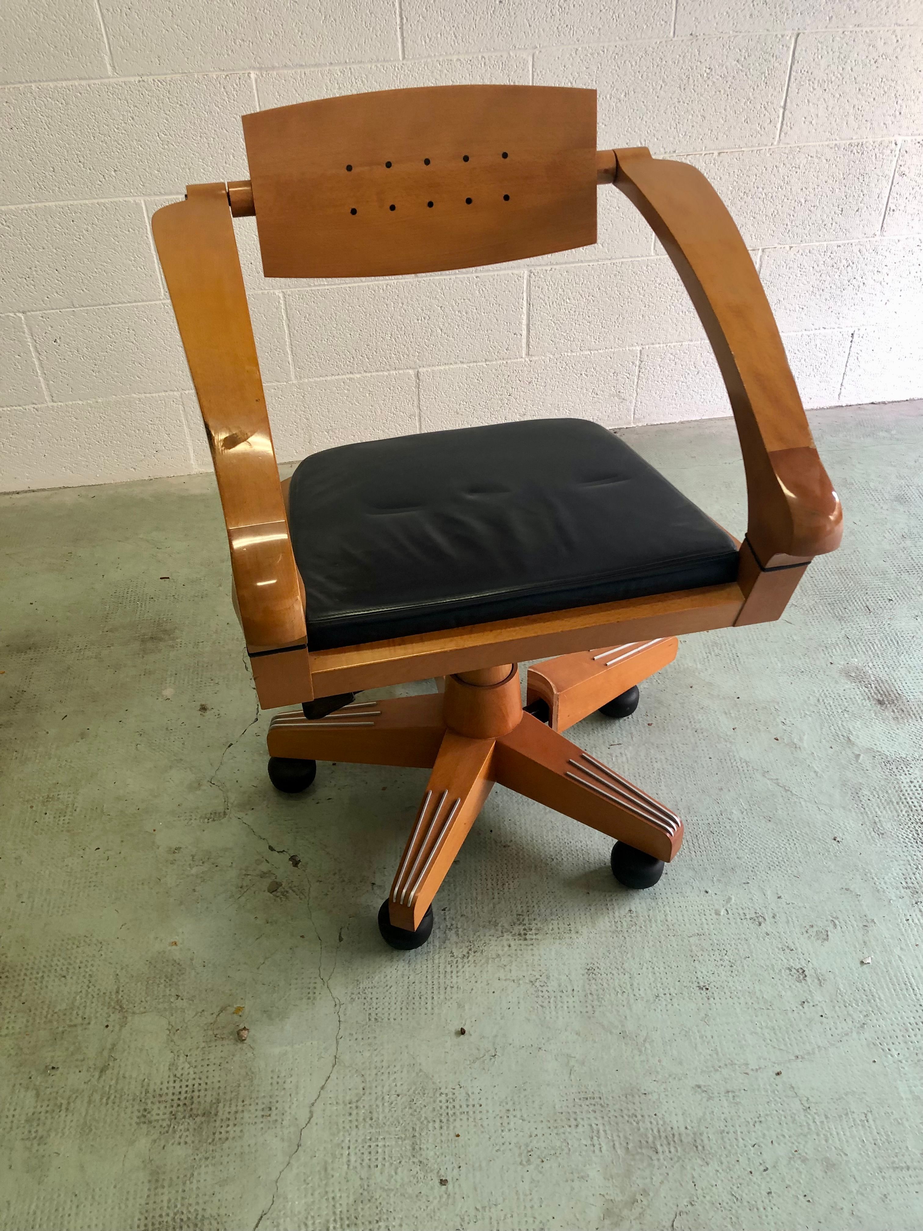 Sedia Spring in faggio e ebano di Massimo Scolari, Giorgetti Front