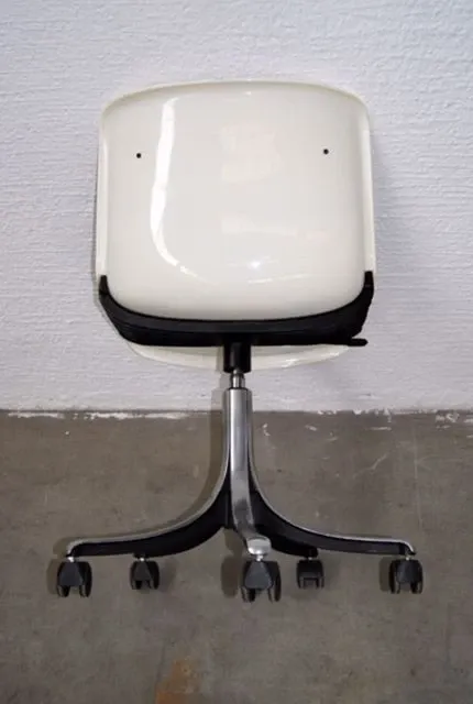 Modus chair (blue), Tecno 3