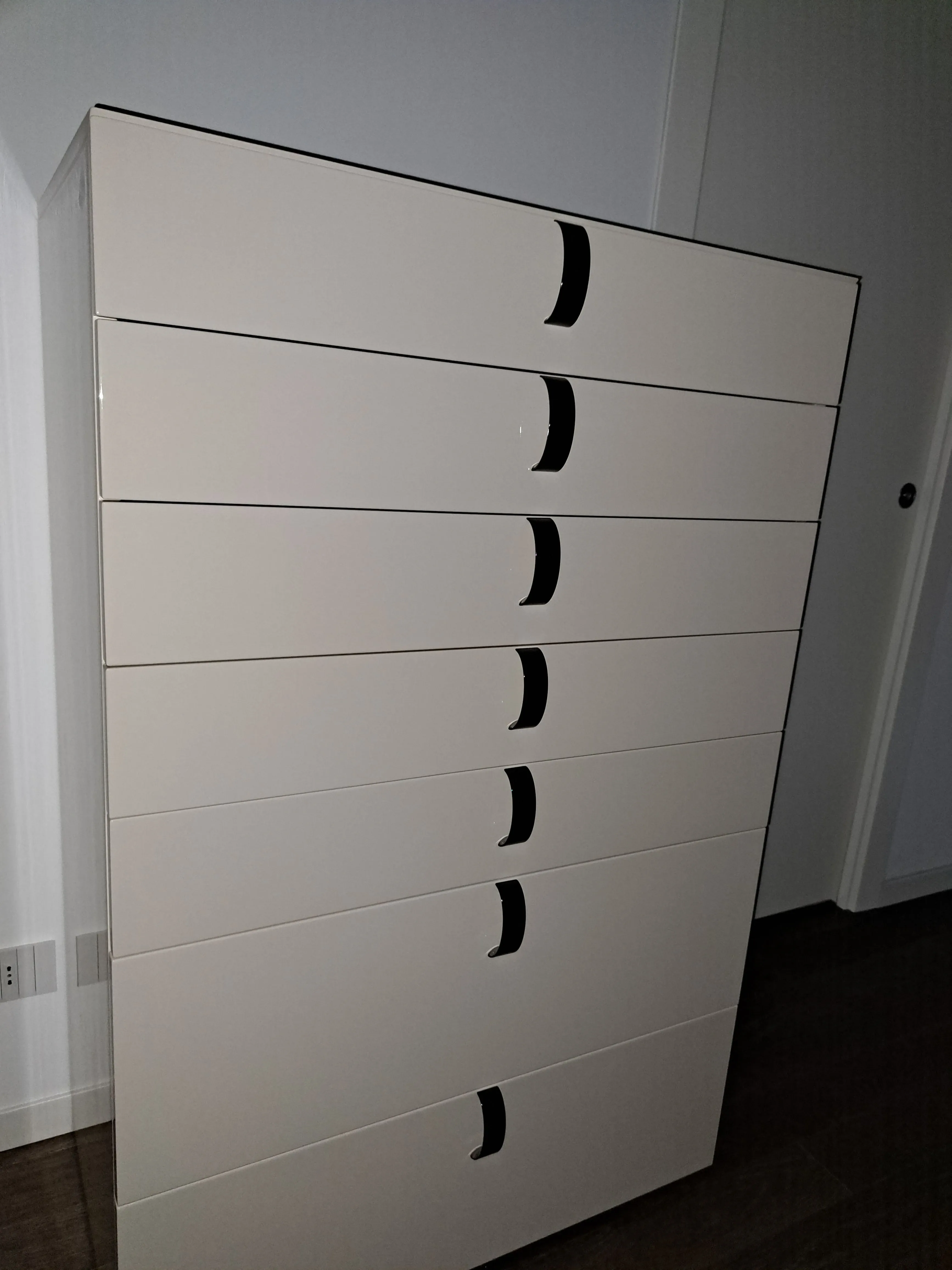 Splendor chest of drawers, Flou 3