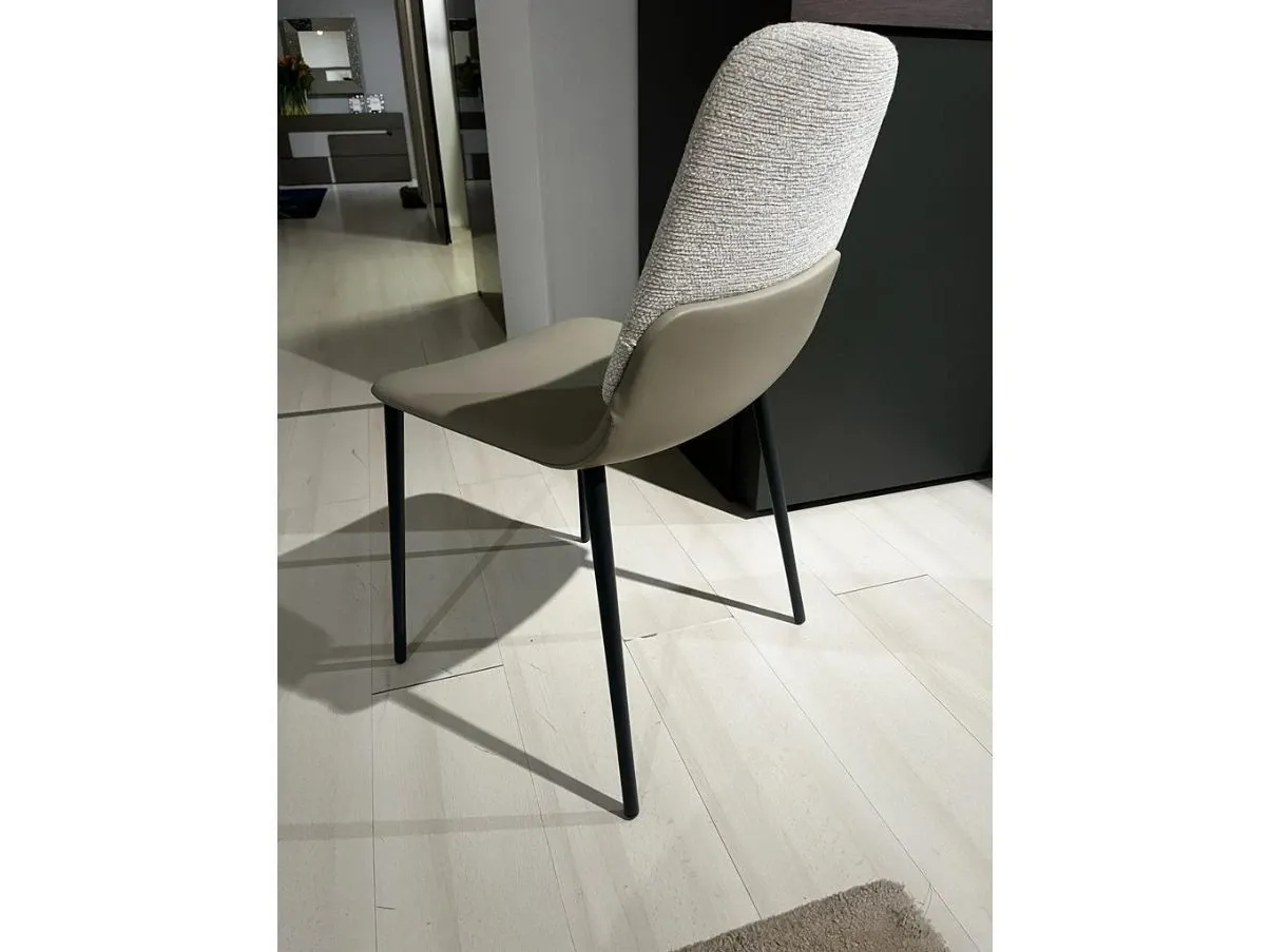 Set of 4 Ermes chairs in eco-leather and fabric, Lago 10