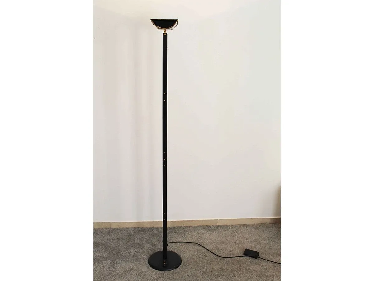 Metal floor lamp (black) 4