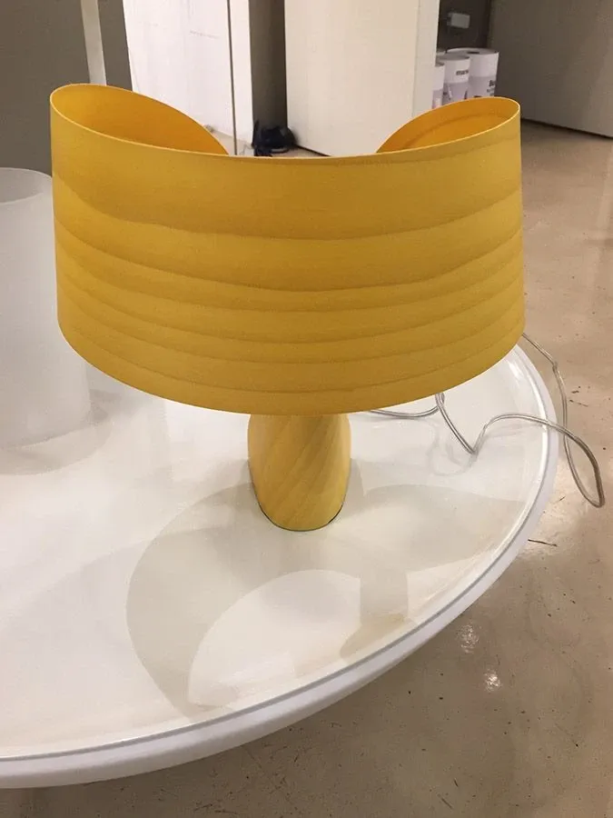 Lampada da tavolo Air di Ray Power (giallo), LZF 1