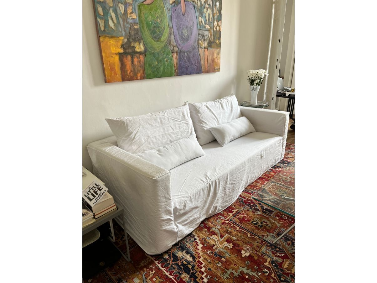 Brick sofas in white linen, Gervasoni Front
