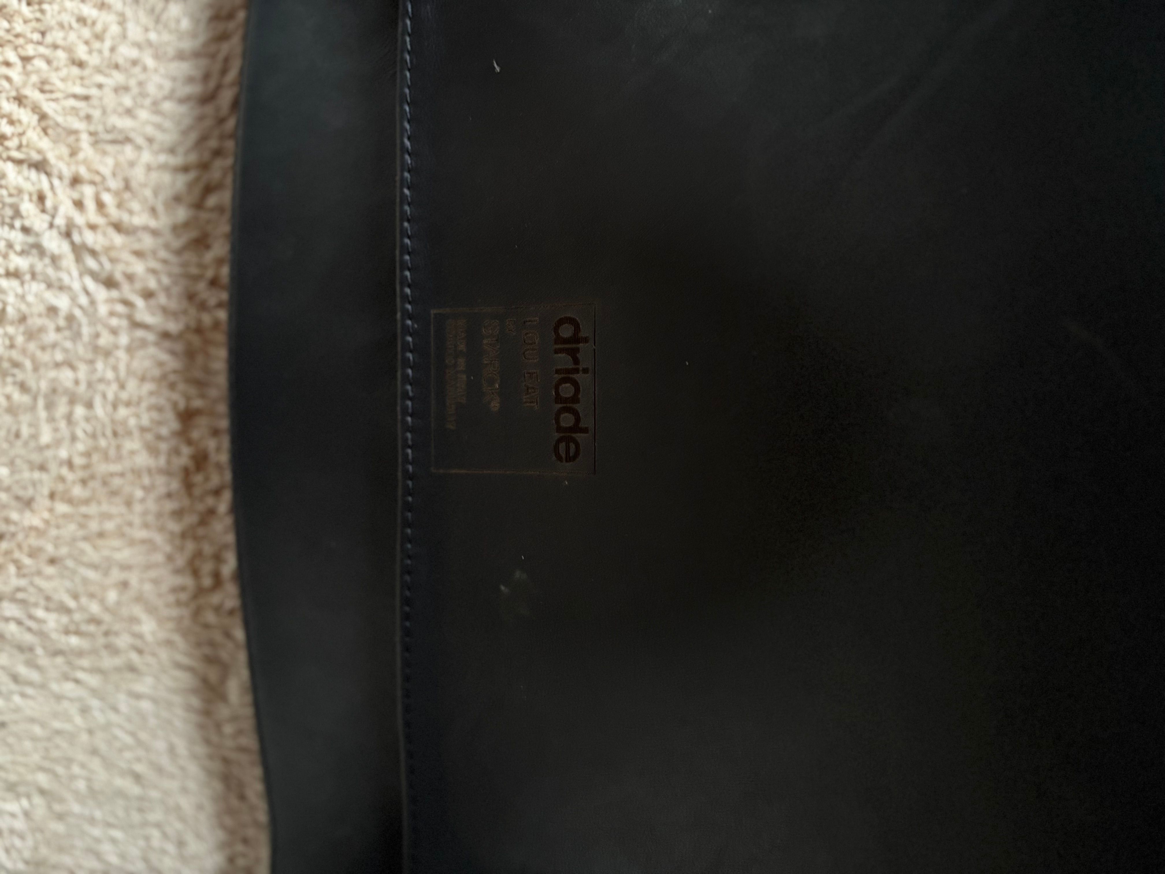 Sedia con braccioli Lou Eat in pelle nera di Philippe Starck Brand