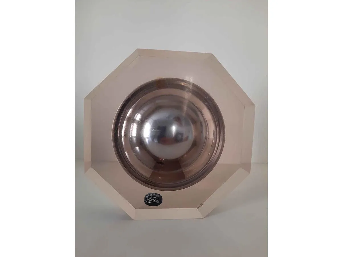 Set accendino e posacenere in plexiglass 4