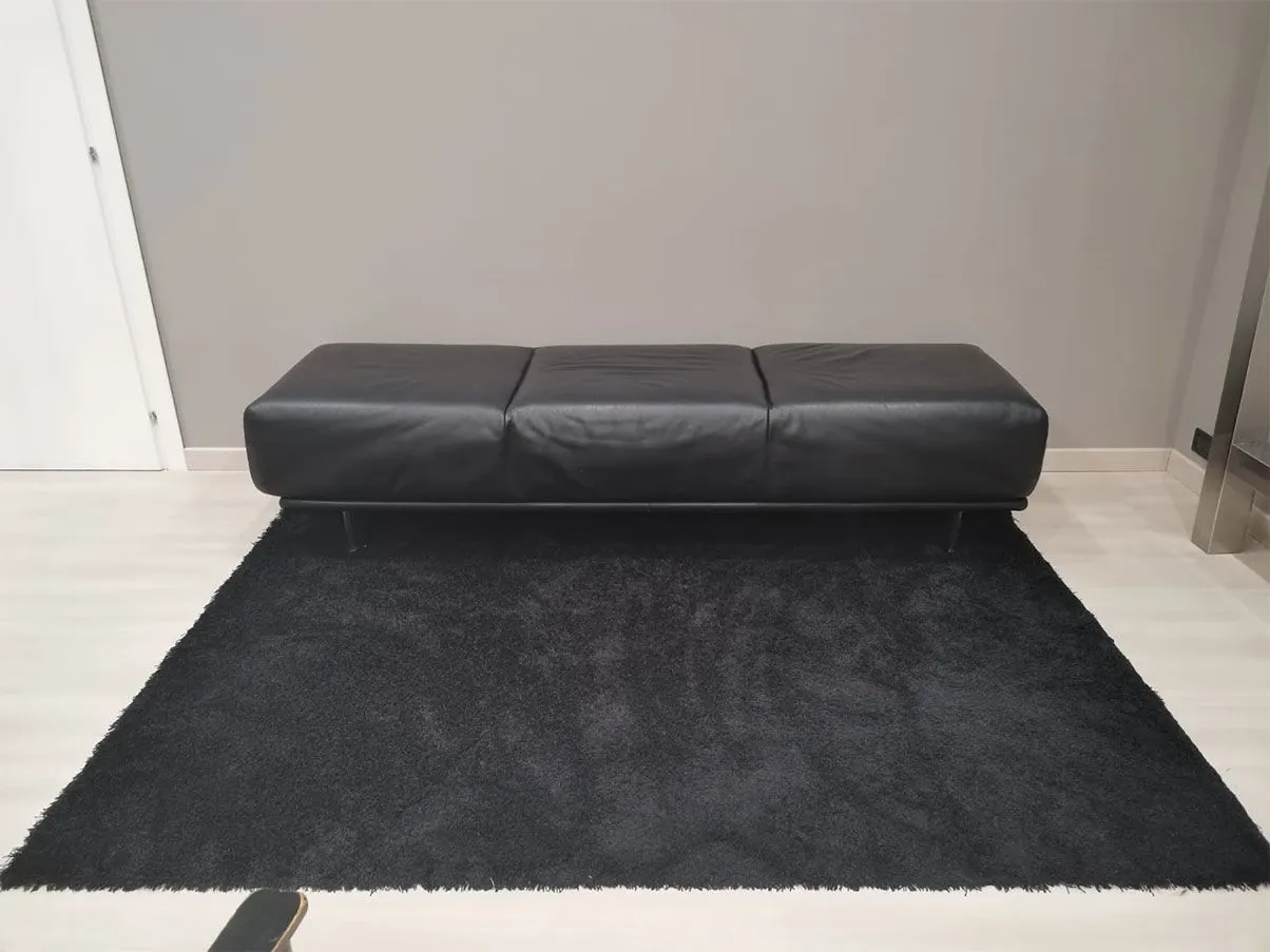 Divano 3 posti base e rivestimento in pelle (nero), Zanotta 2