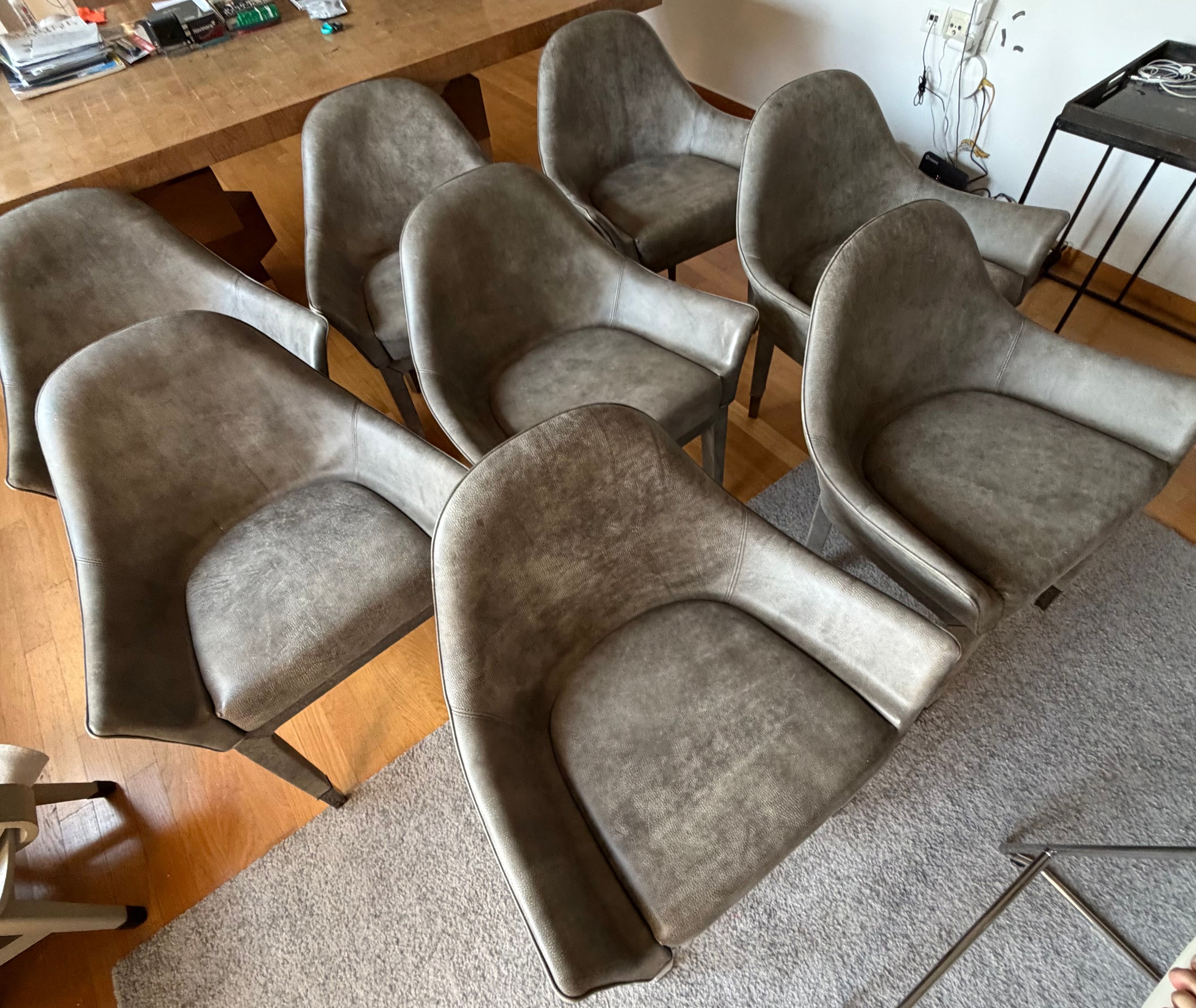 Set of 8 Manta Low leather dining chairs (grey) Optional8