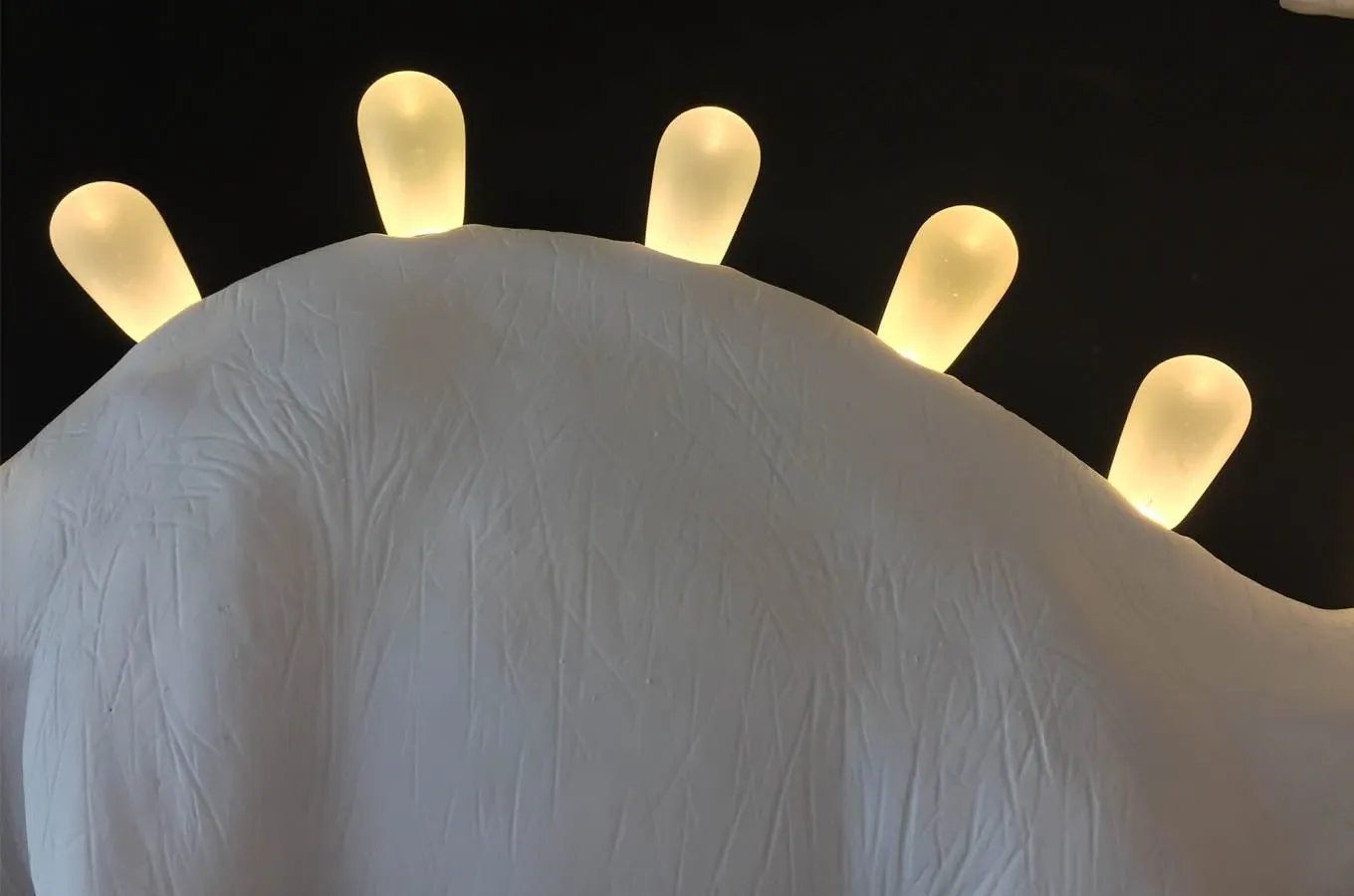 Jurassic lamp bronto 1