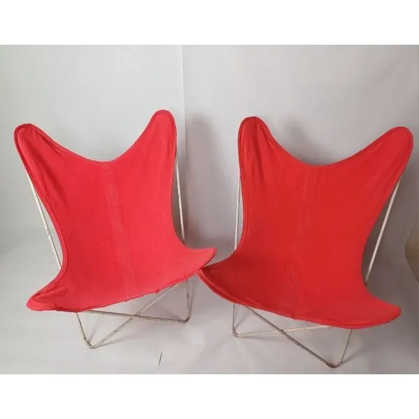 Pair of red Butterfly chairs (1970s) image