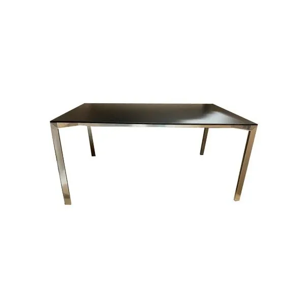 One table in black aluminum, Magis image