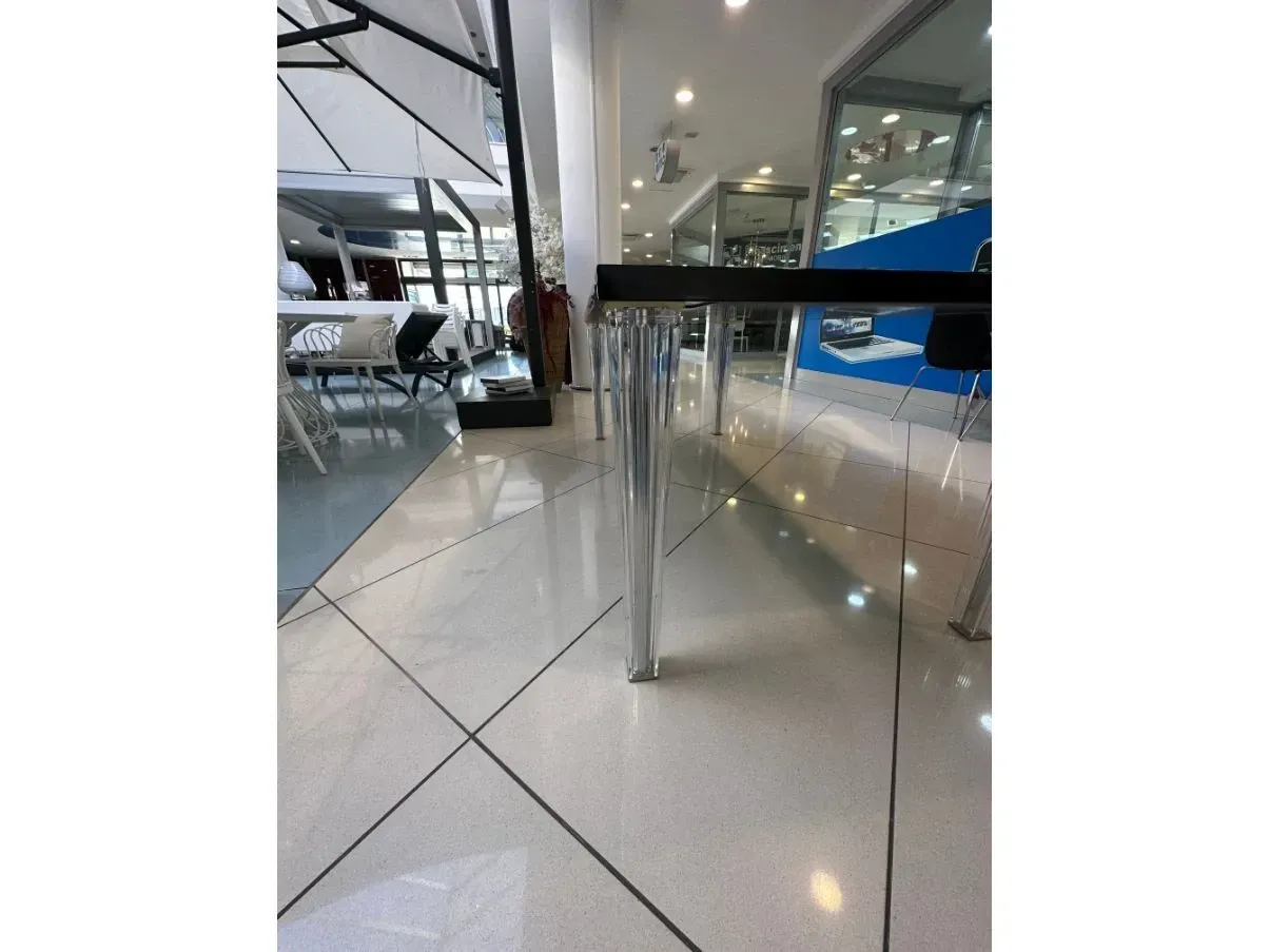 Tavolo rettangolare Top Top in vetro nero di Philippe Starck Side