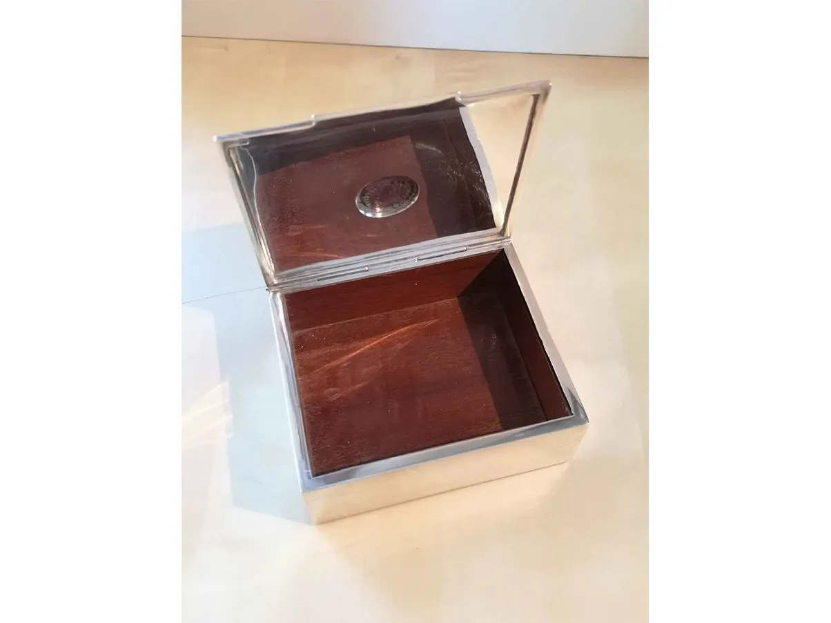 Elegant silver box finished in wood (&#39;800) 7