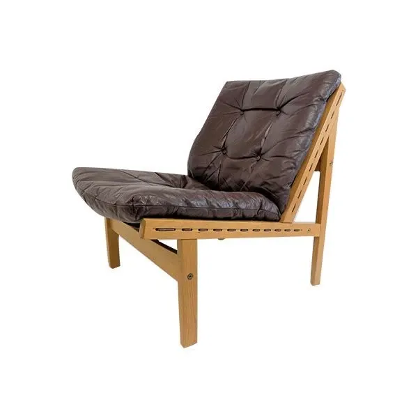 Hunter chair by Torbjörn Afdal in wood and leather (brown), image
