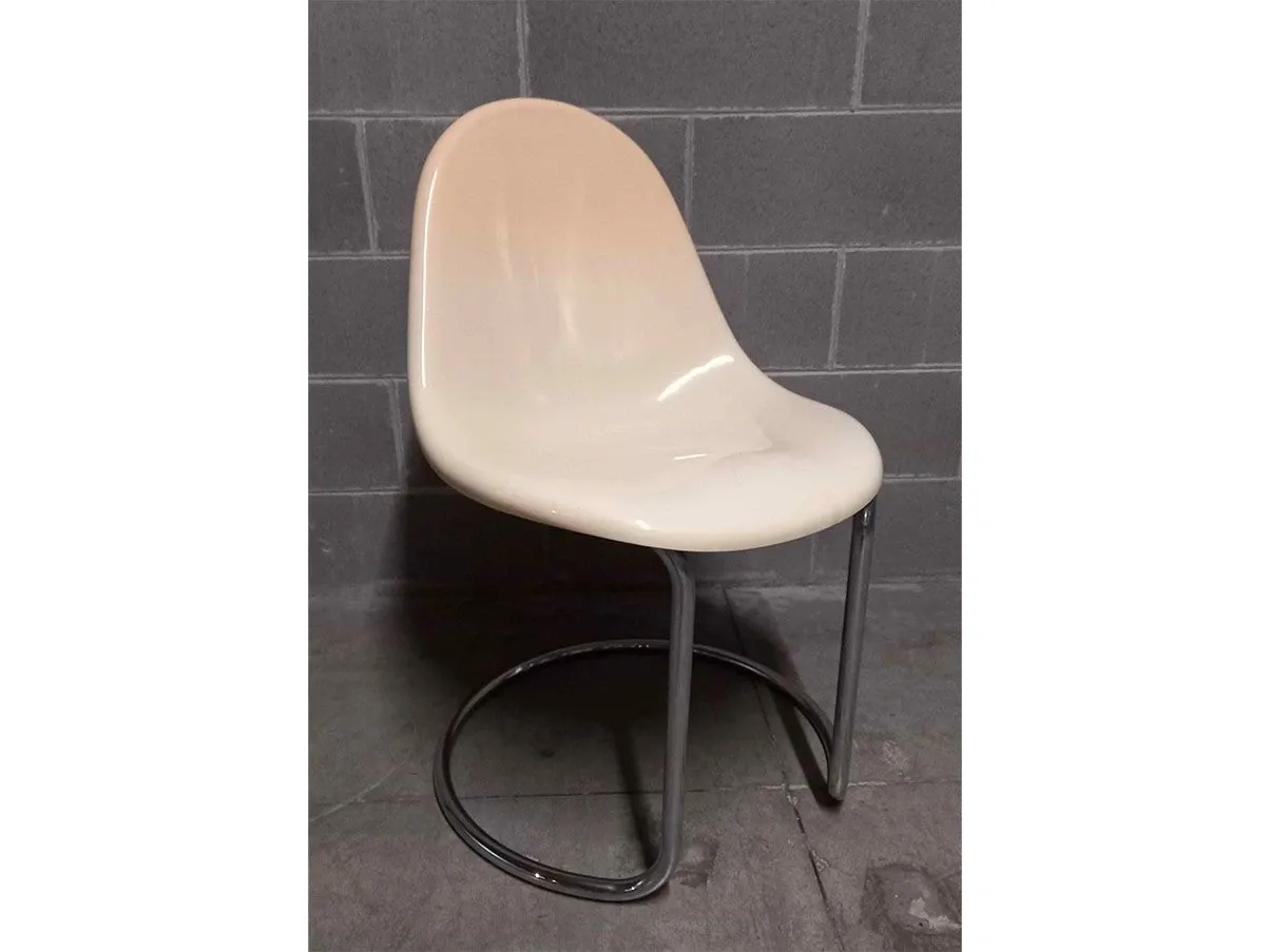 Maia chair in polypropylene (beige) 3