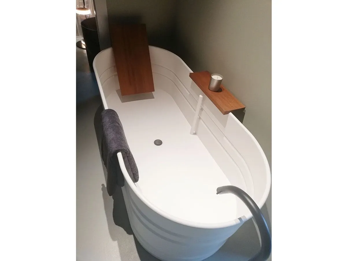 Vieques bathtub, Agape 2