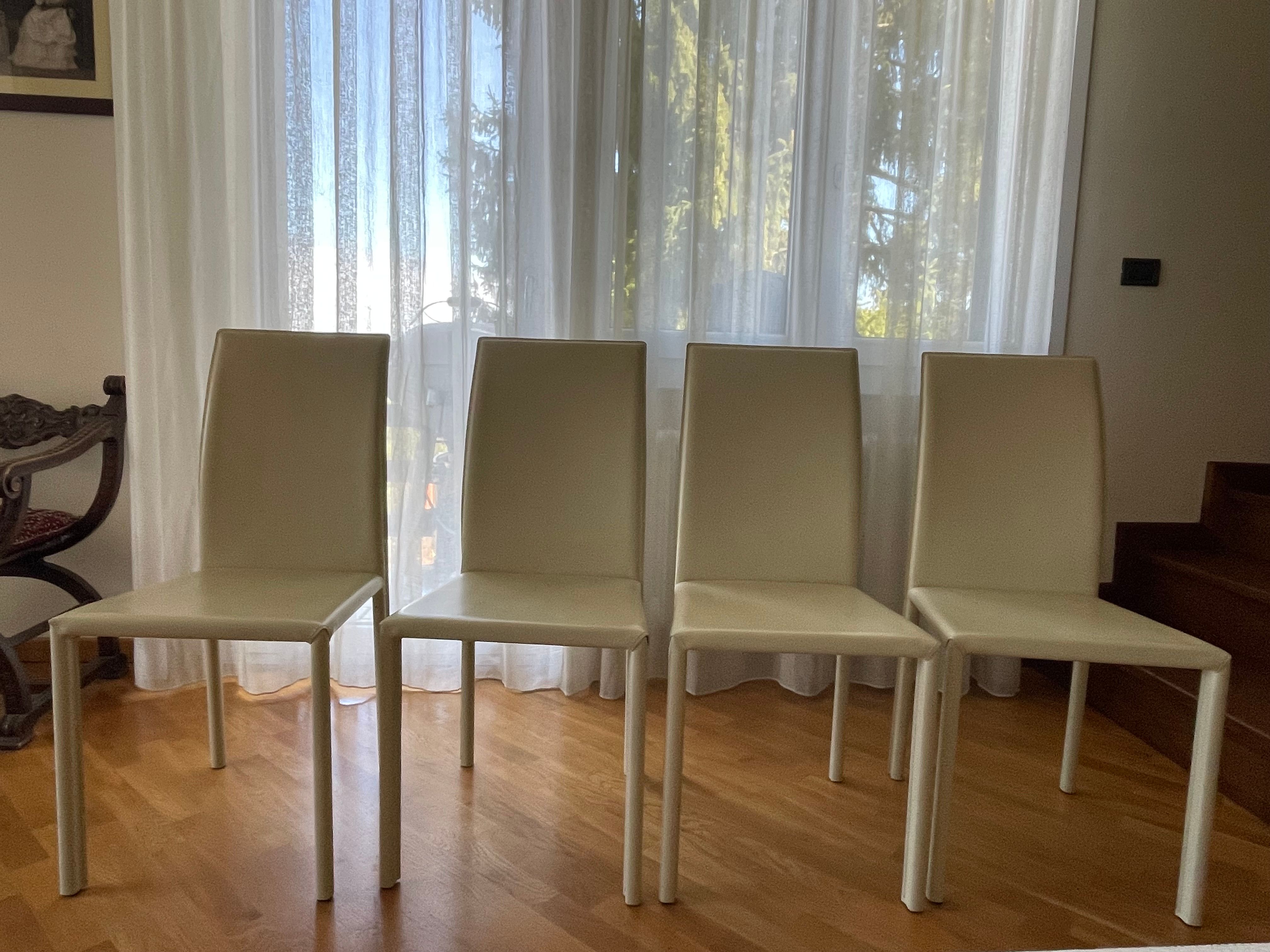 Set of 4 City High Back Chairs in Leather (Cream), Ozzio Front