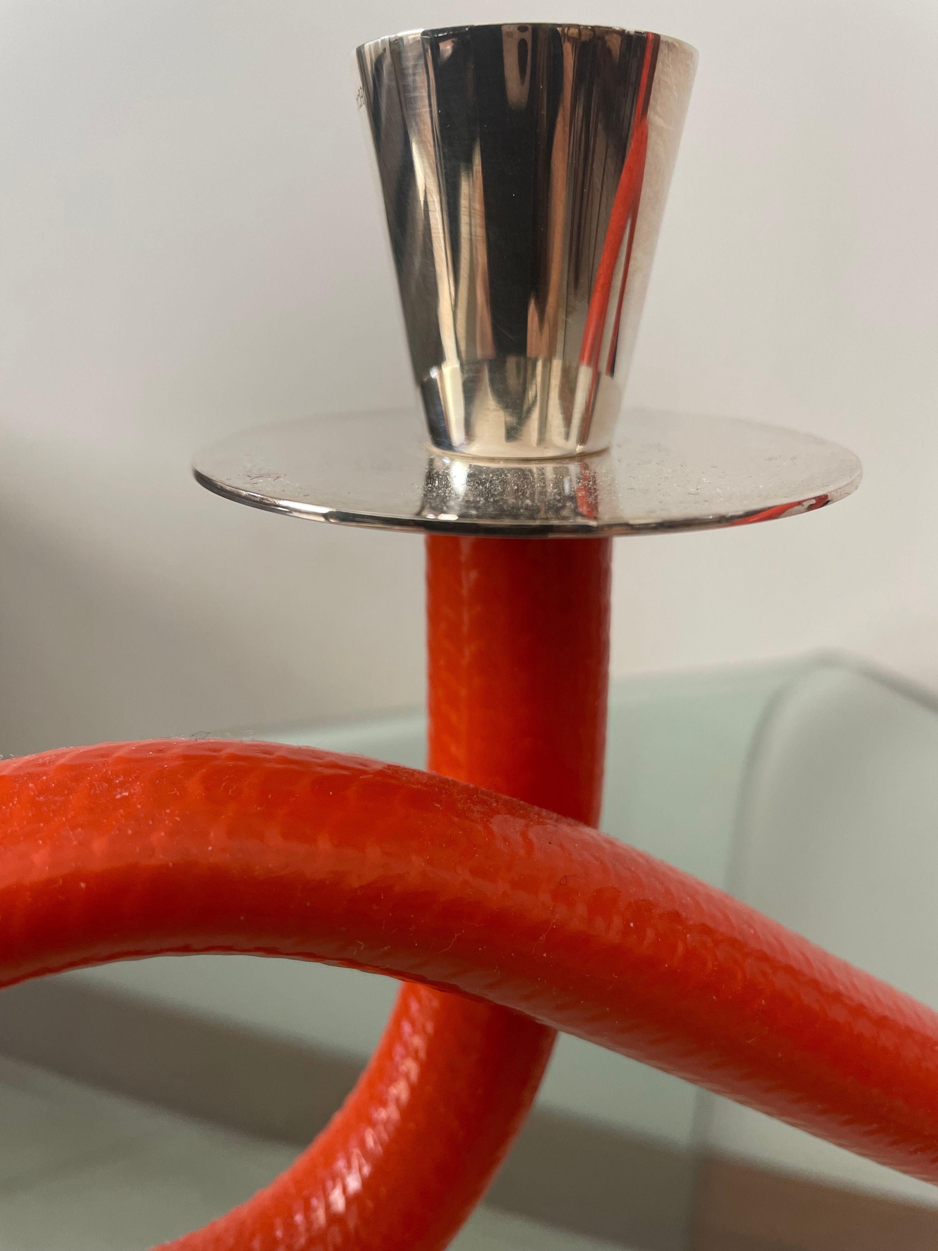Candeliere MulT8 in argento e pvc arancione, De Vecchi Details