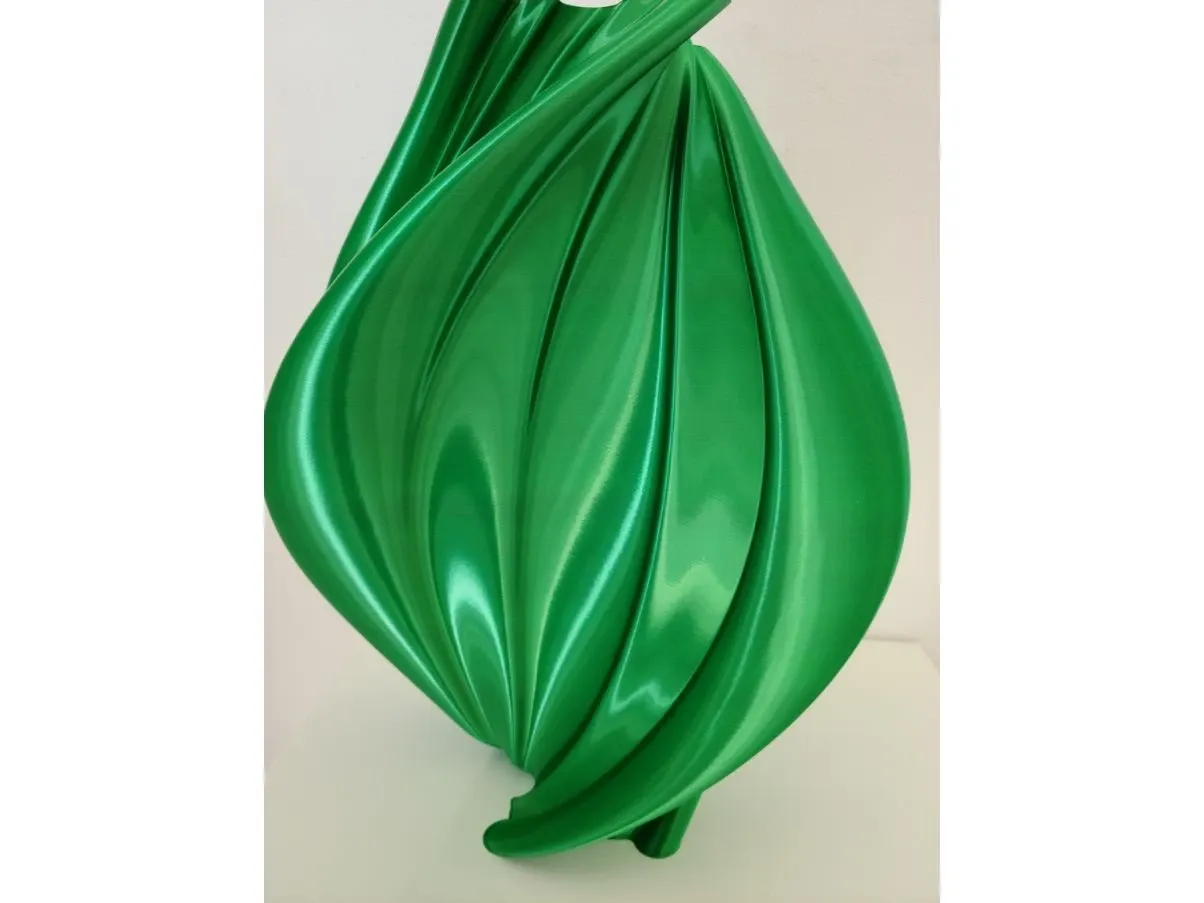 Vaso Diamocle verde, Dygodesign  2