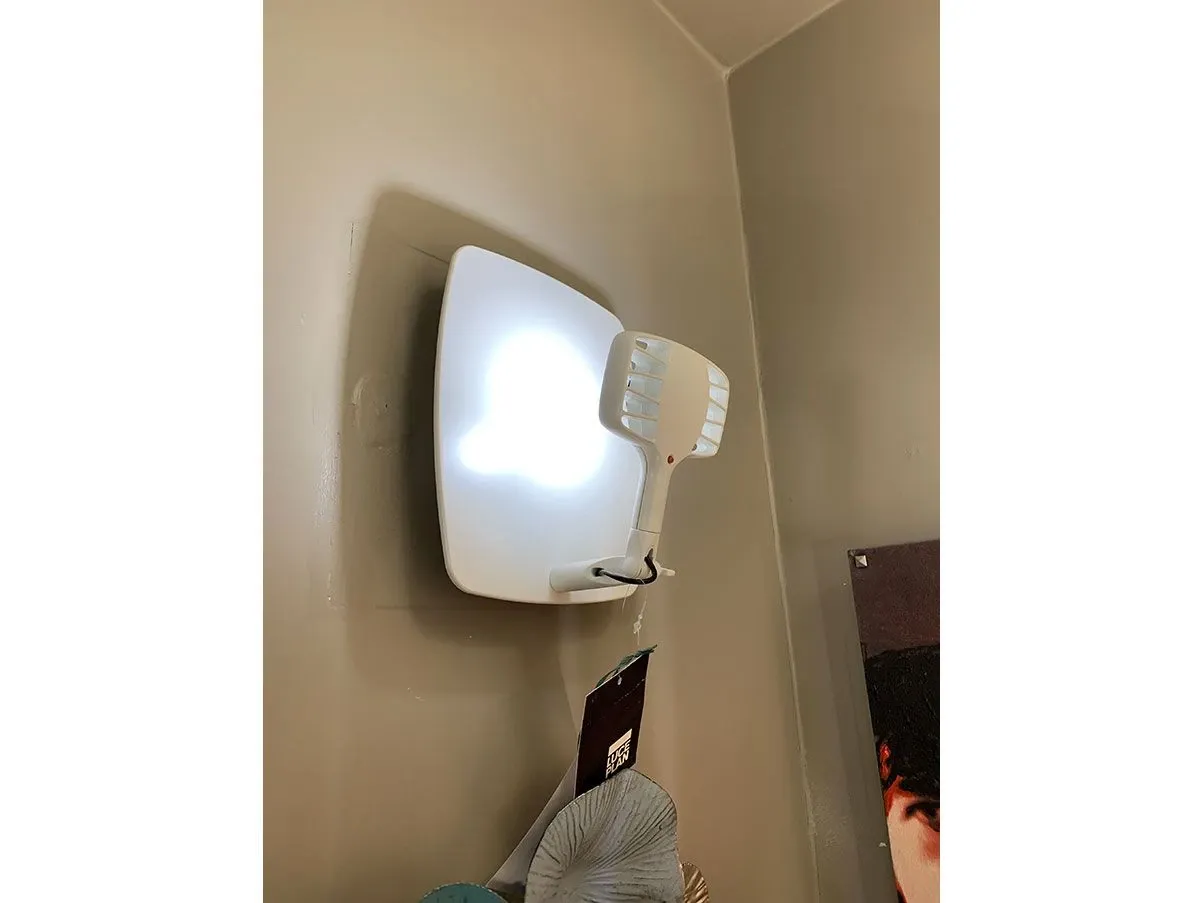 Lampada da parete Otto Watt in alluminio (bianco), Luceplan 1
