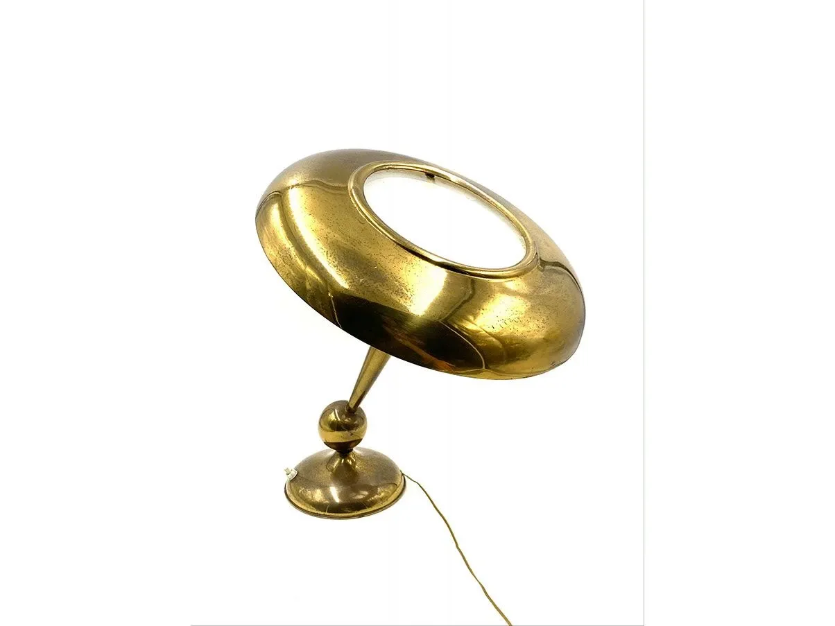 Lampada da tavolo vintage mod. 143 in ottone 4