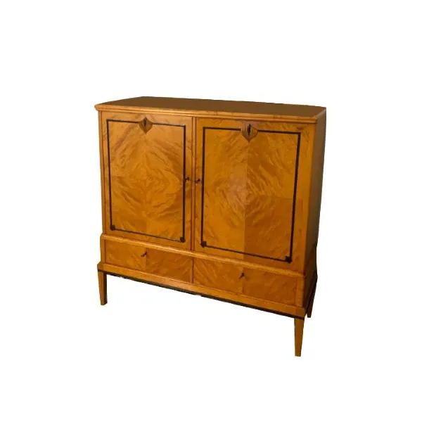 Credenza scandinava vintage in legno decorato (anni '30) image