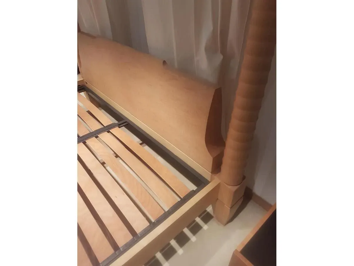 Letto matrimoniale Temenos in legno acero 3