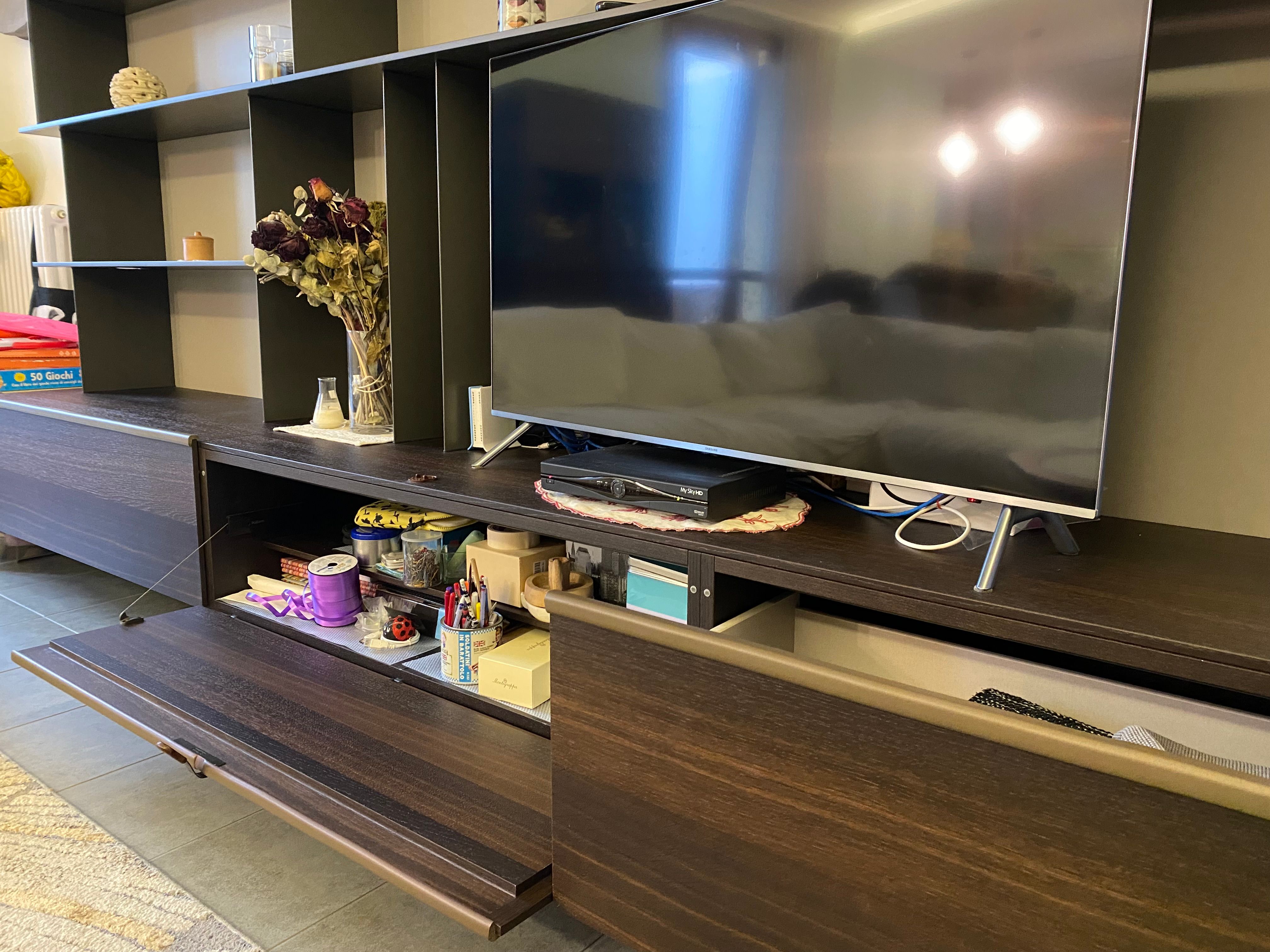 Mobile libreria Skip in legno di rovere, Poliform  Front