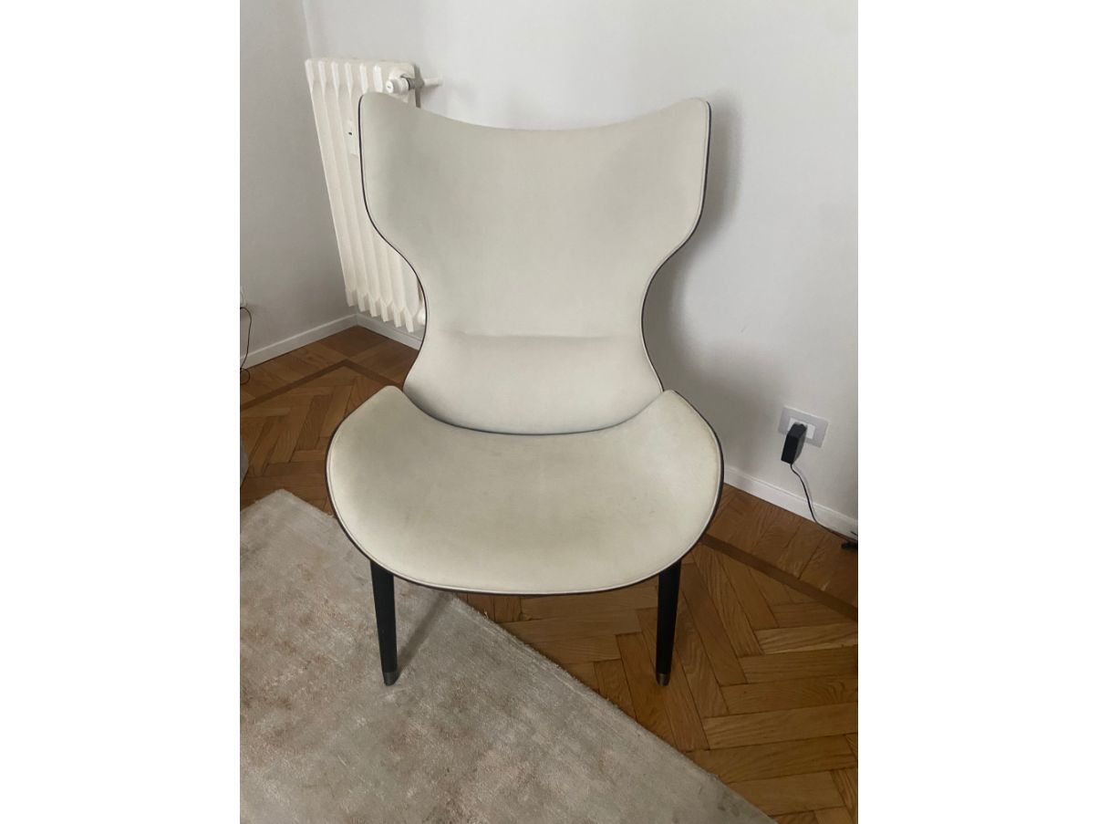 Jorgen armchair in fabric and leather (white), Baxter Brand